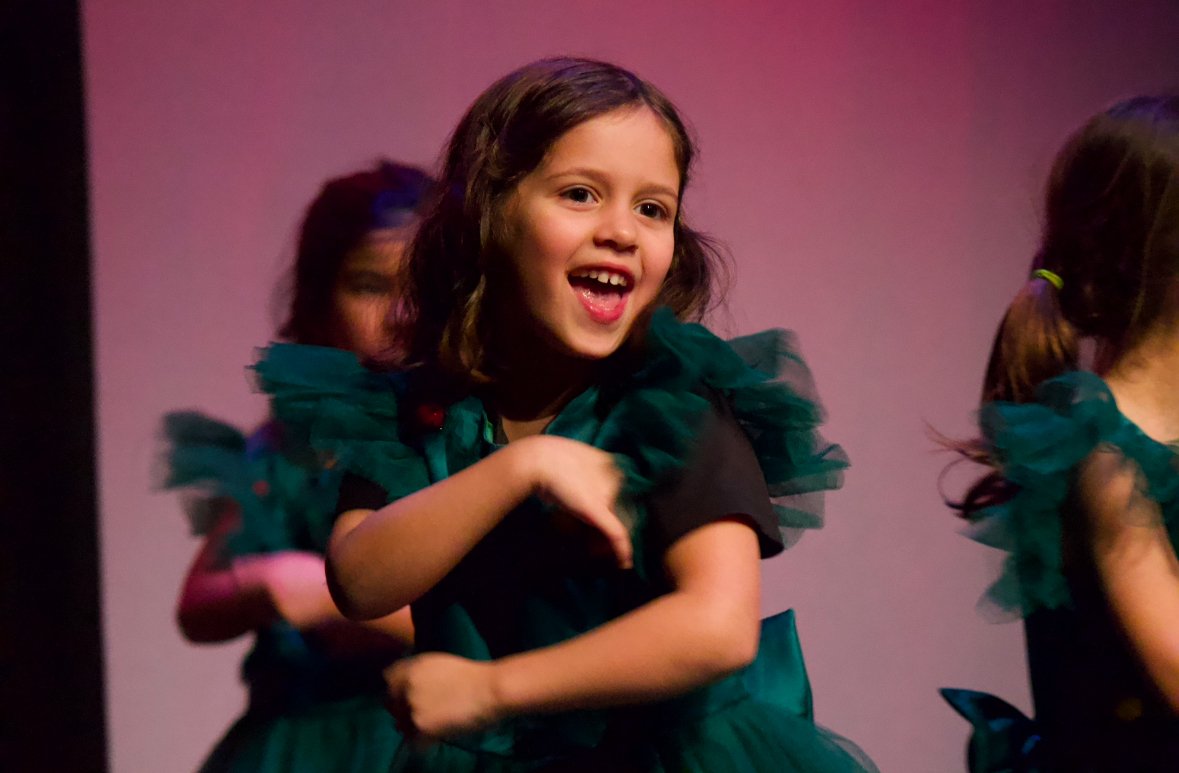 vancouver performing stars vps vancouve performing stars vancouver performing arts  vps studios  vps theatre vps dance