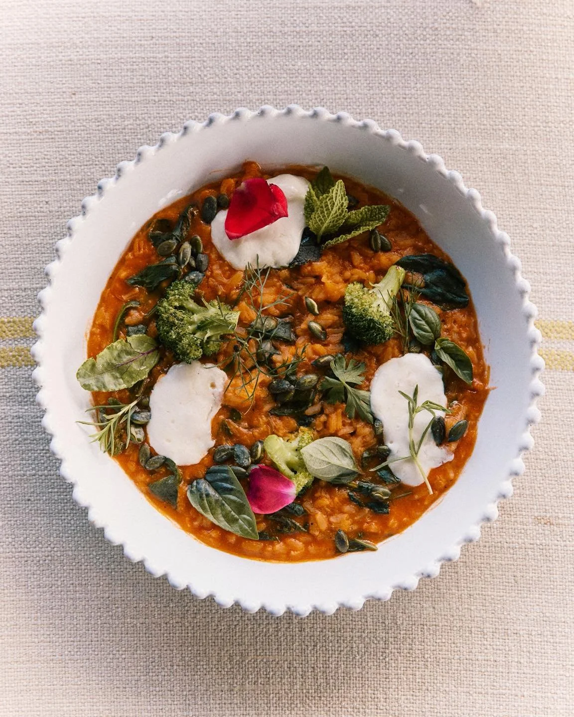 What surrounds us always has a place at the table. Tomato from our Bio-garden, rice from the Comporta fields, burrata from Azeit&atilde;o.
.
.
O que nos rodeia tem sempre um lugar &agrave; mesa. Tomate da nossa horta, arroz dos campos da Comporta, bu