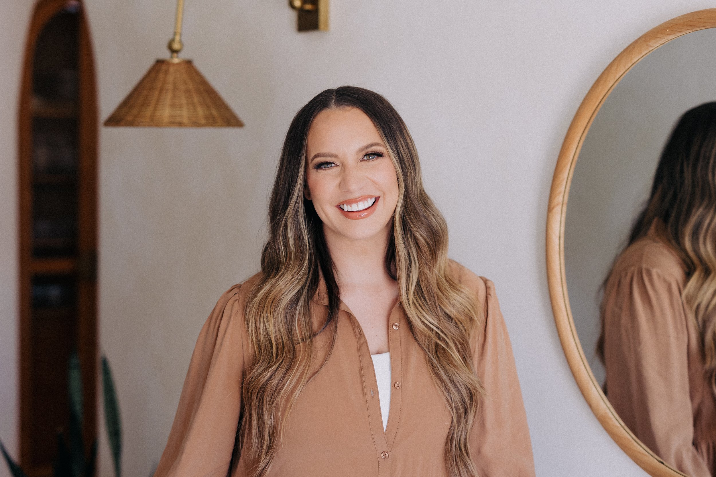 Sanando En El Desierto | Nuevo Libro de Christine D’Clario