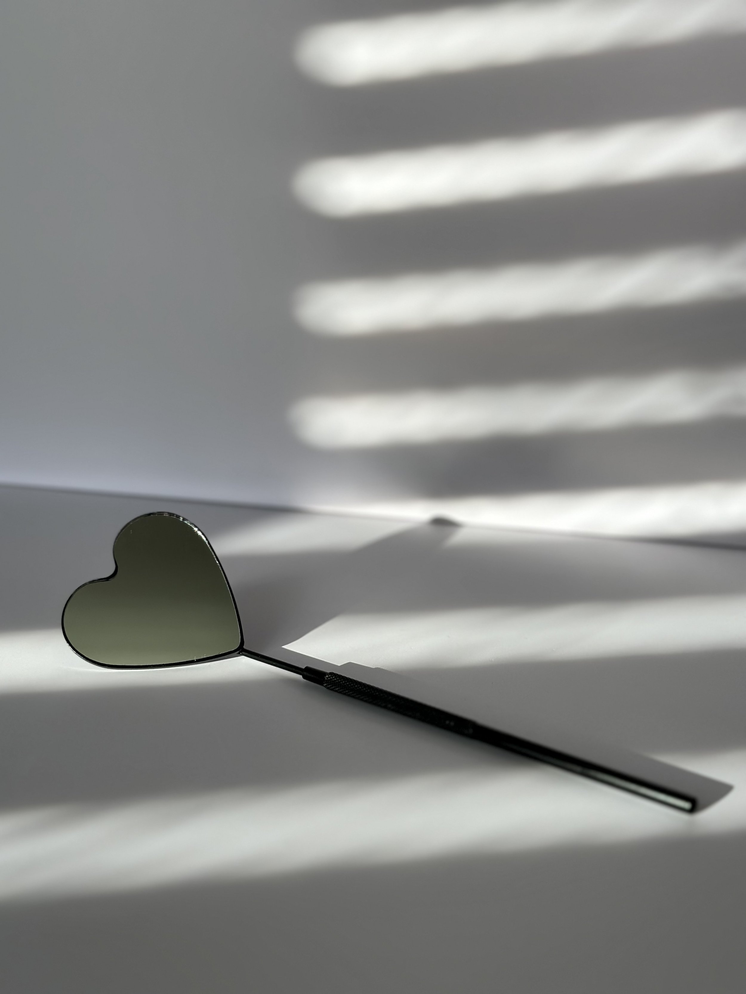 Heart Shaped Black Lash Mirror