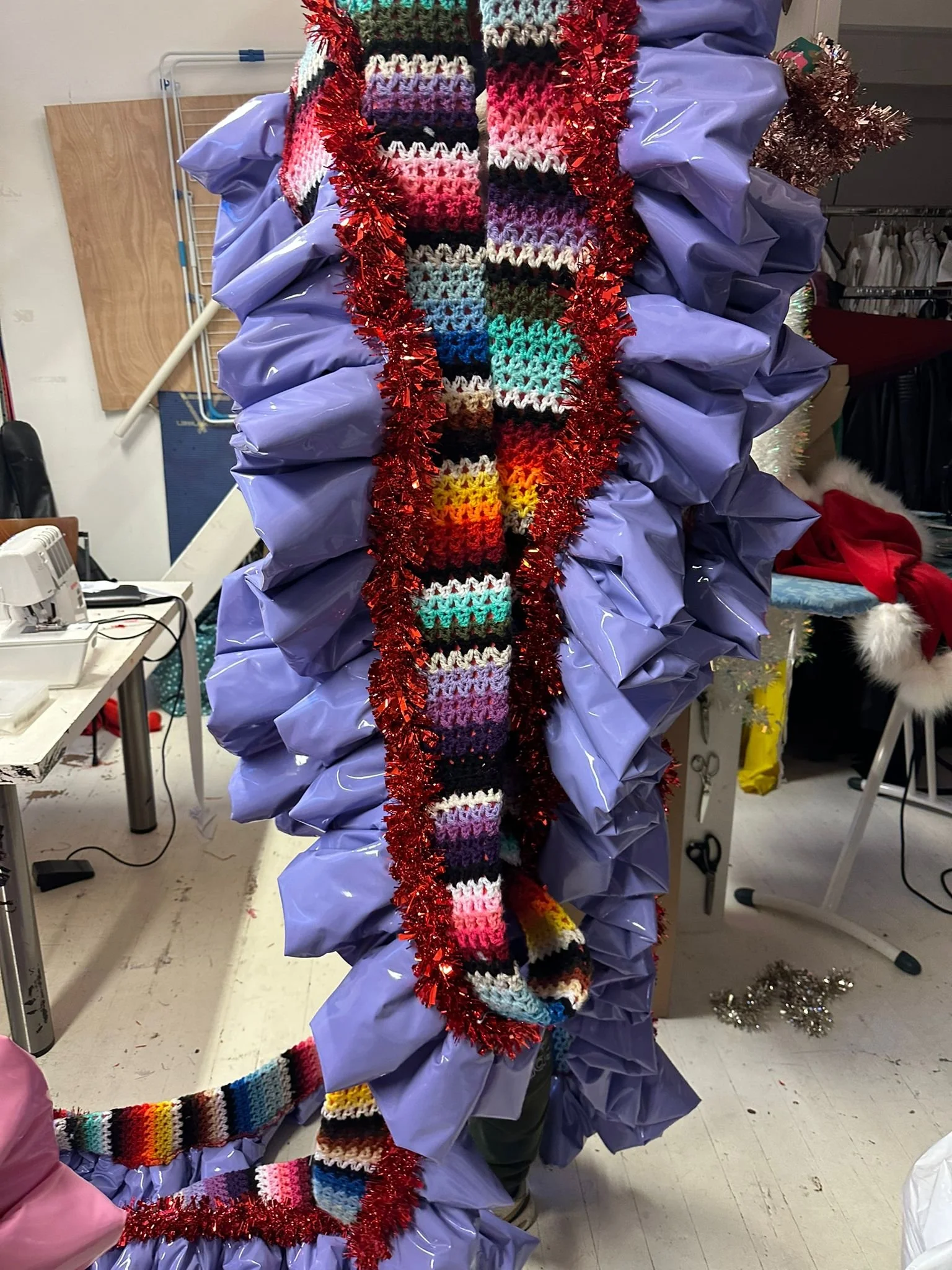 De Rode Draad Spuibuurt Amsterdam Arty Christmas Decoration