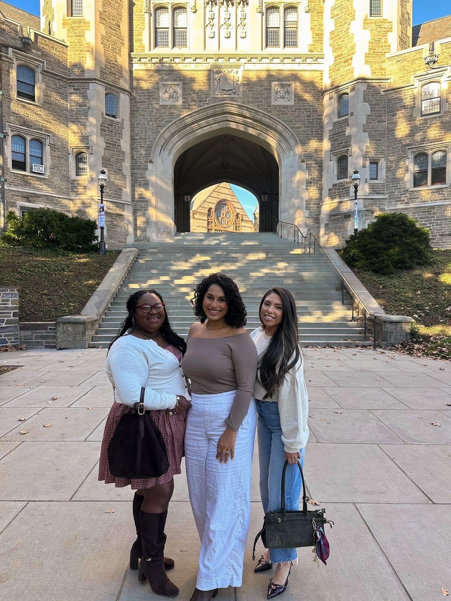 Hi from the Queens! We like to pop in every now and then&mdash; just to remind you who&rsquo;s behind the magic✨👑

#Themequeens #designedbythemequeens #eventplanner #njeventplanner #nyc #nyceventsplanner #eventdesigner