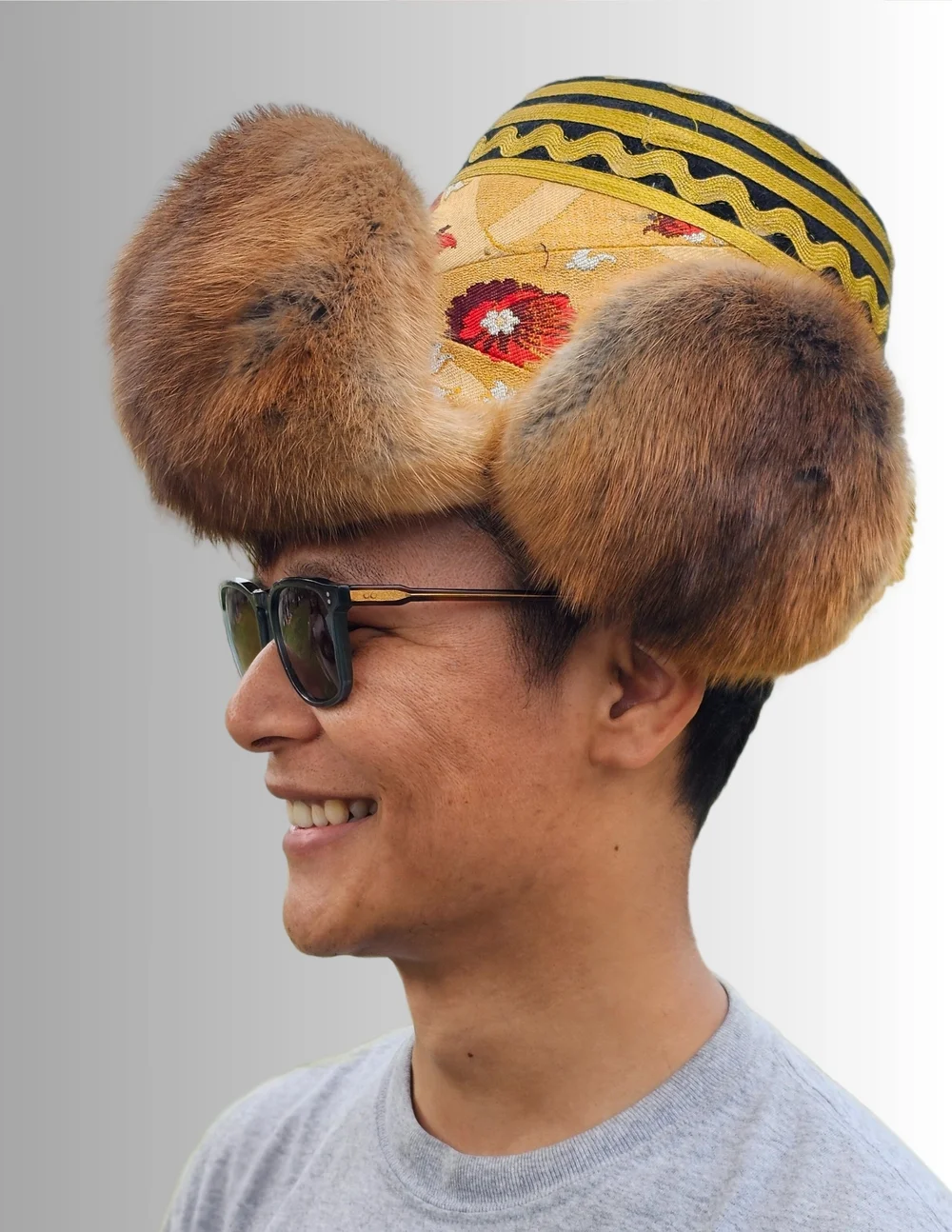 Tibetan Traditional Embroidered Hat | Xamo Gyaise — Ngatso  display picture 1