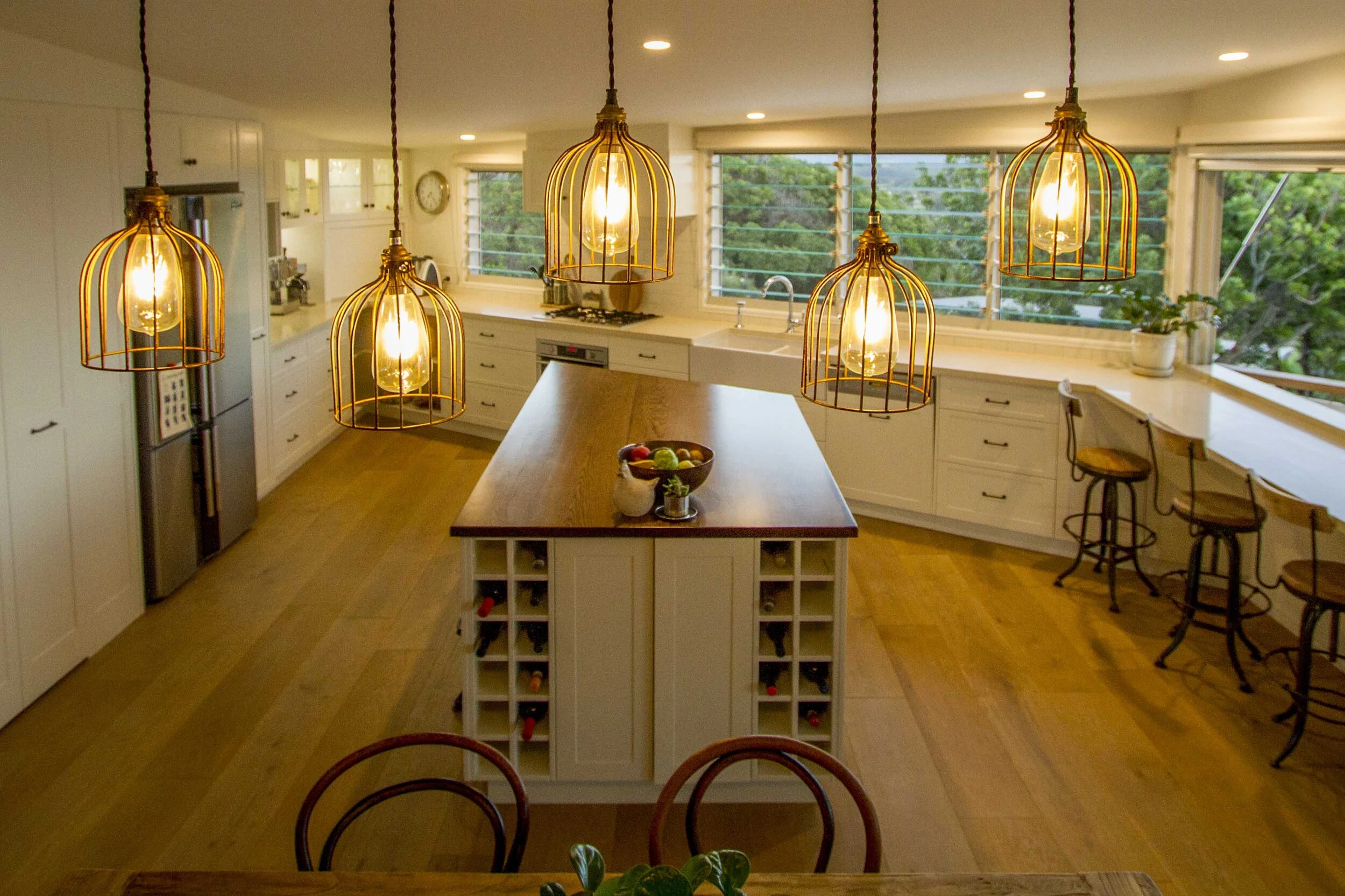 Dining table kitchen small.jpg