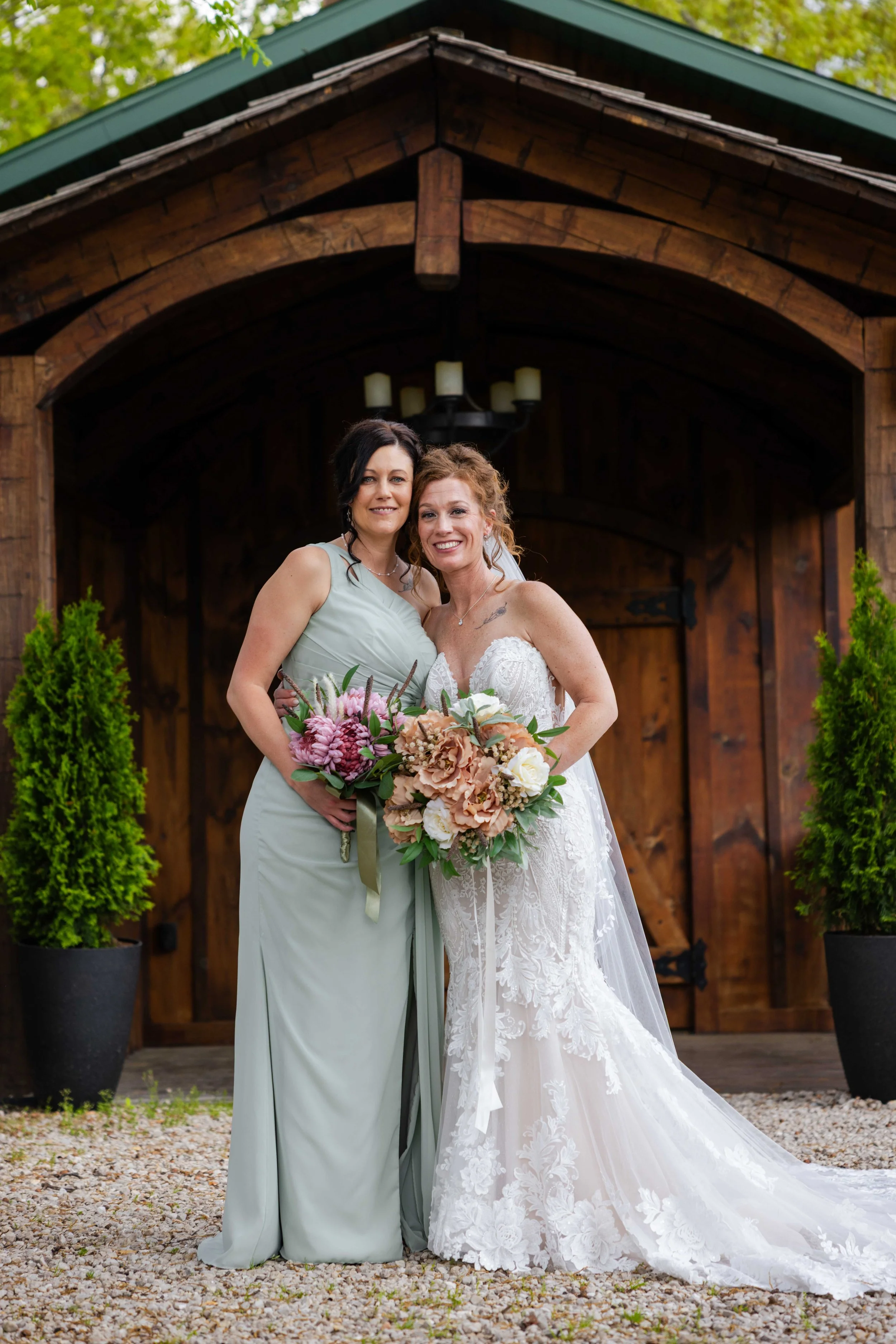 out-Jake&JessWeddig254.jpg
