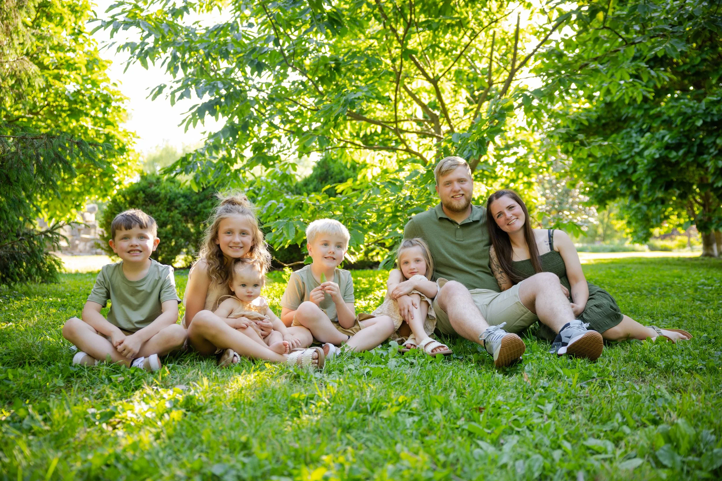 out-Shy&DevinFam28.jpg