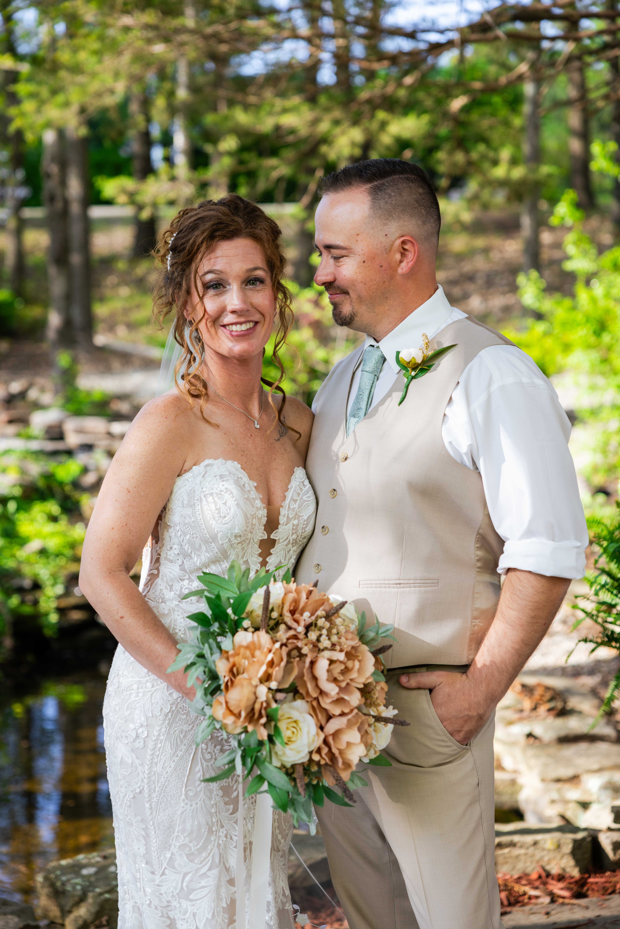 out-Jake&JessWeddig295-2.jpg