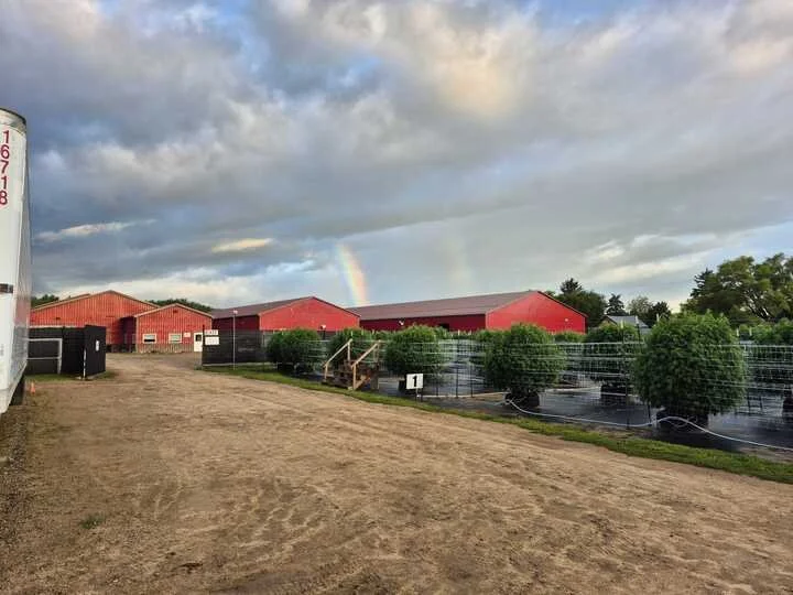 Grasshopper Farms 32.jpg