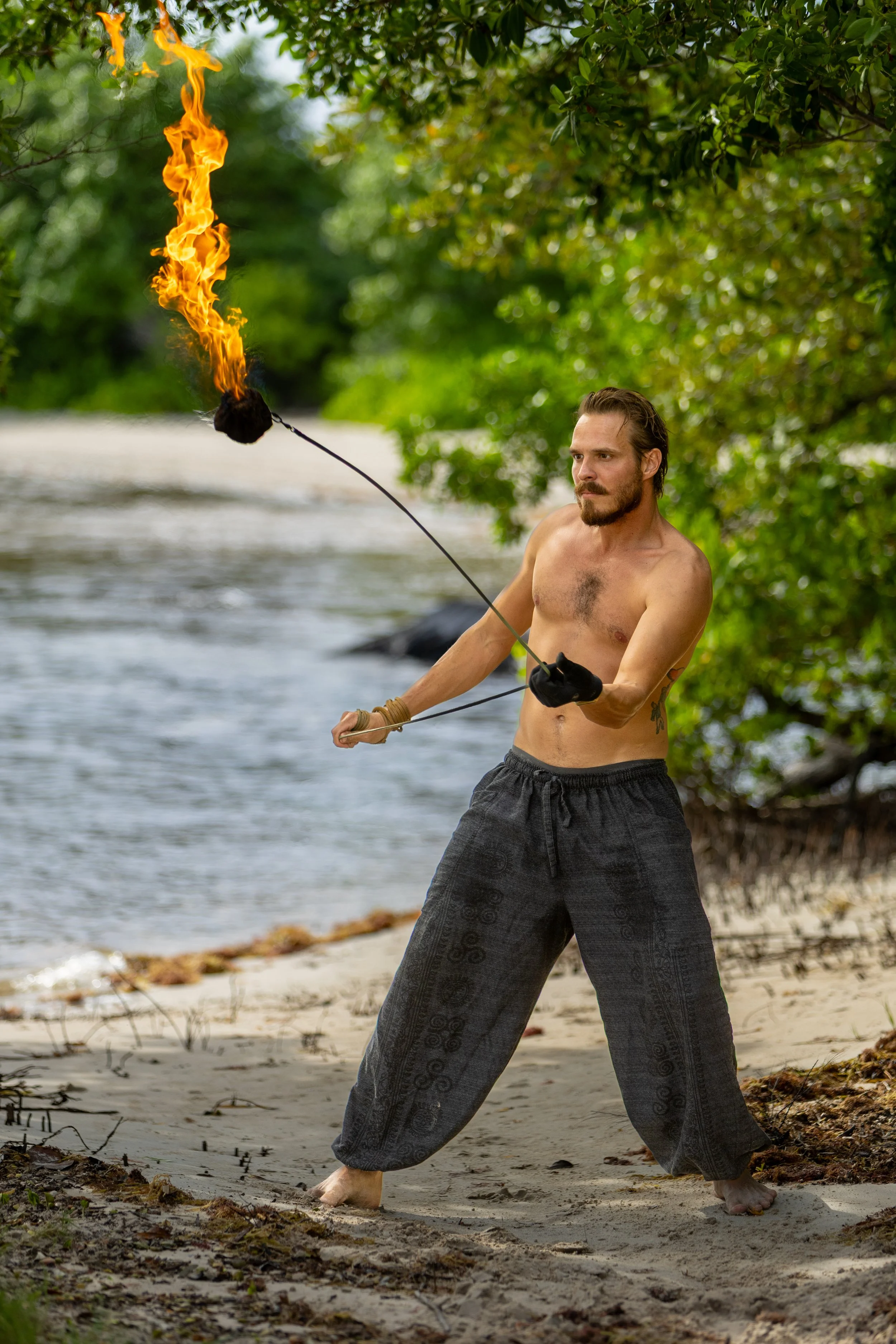 SHOWCASE SESSIONS - CREW