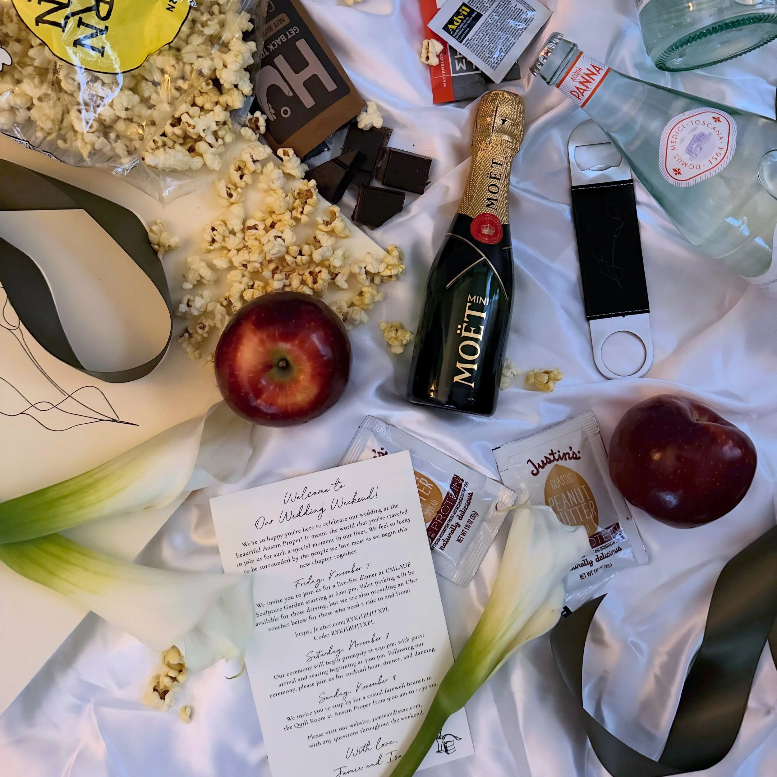 Jamie + Isaac 

Wedding Welcome Bags 🤍
&bull; Custom Calla Lillie Cream Gift Bags w/ Olive Satin Ribbon
&bull; @bjornqorn 
&bull; @justins Peanut Butter + Red Delicious Apples
&bull; @acquapanna Spring Water
&bull; @moetchandon Champagne
&bull; @huk