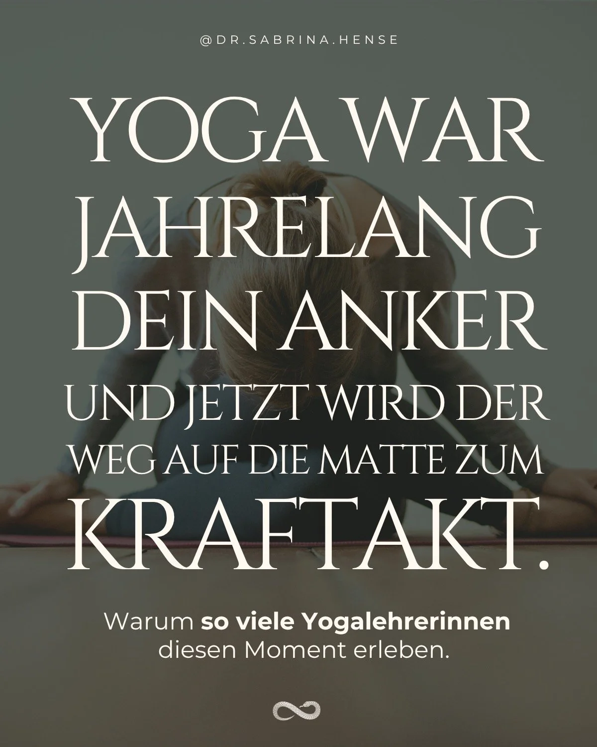 🧘&zwj;♀️ Yoga war lange dein Safe Space. Und pl&ouml;tzlich f&uuml;hlt sich der Weg auf die Matte so schwer an.

Vielleicht zwingst du dich trotzdem. 
Vielleicht rollst du die Matte aus und sitzt einfach nur da. 
Vielleicht vermeidest du sie mittler