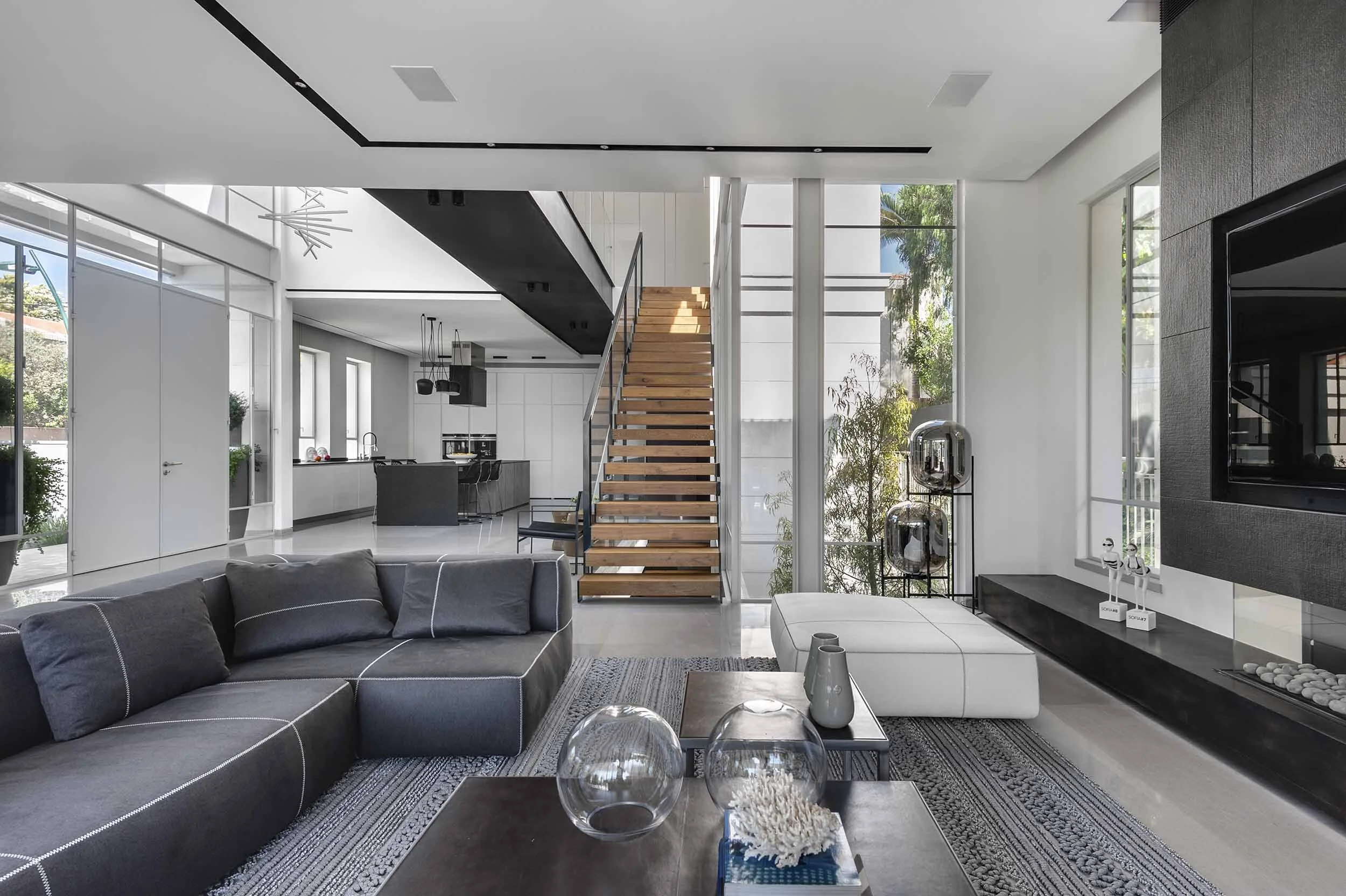 _DSC1550AAA copy.jpg