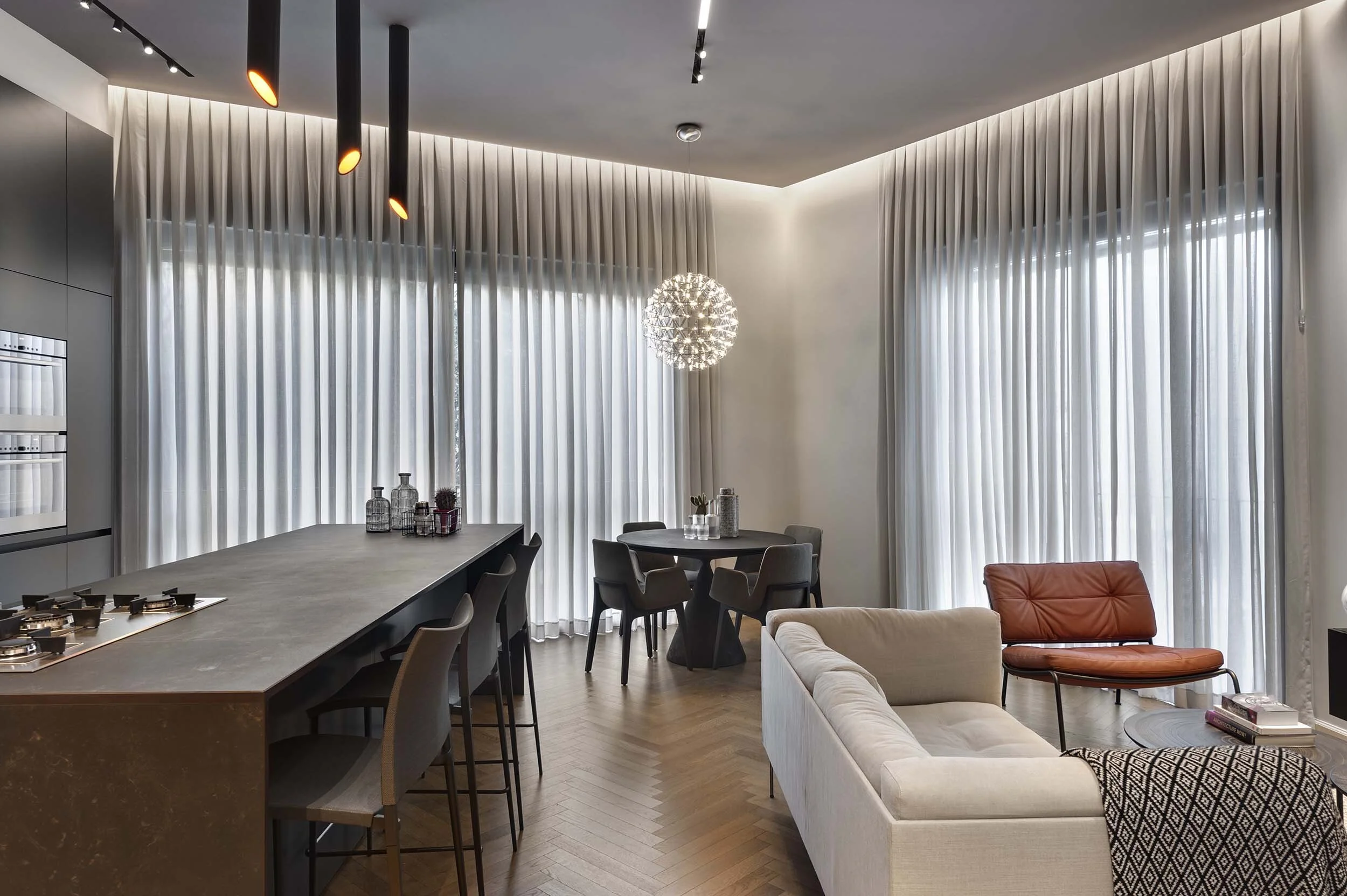 _DSC4266AAA copy.jpg