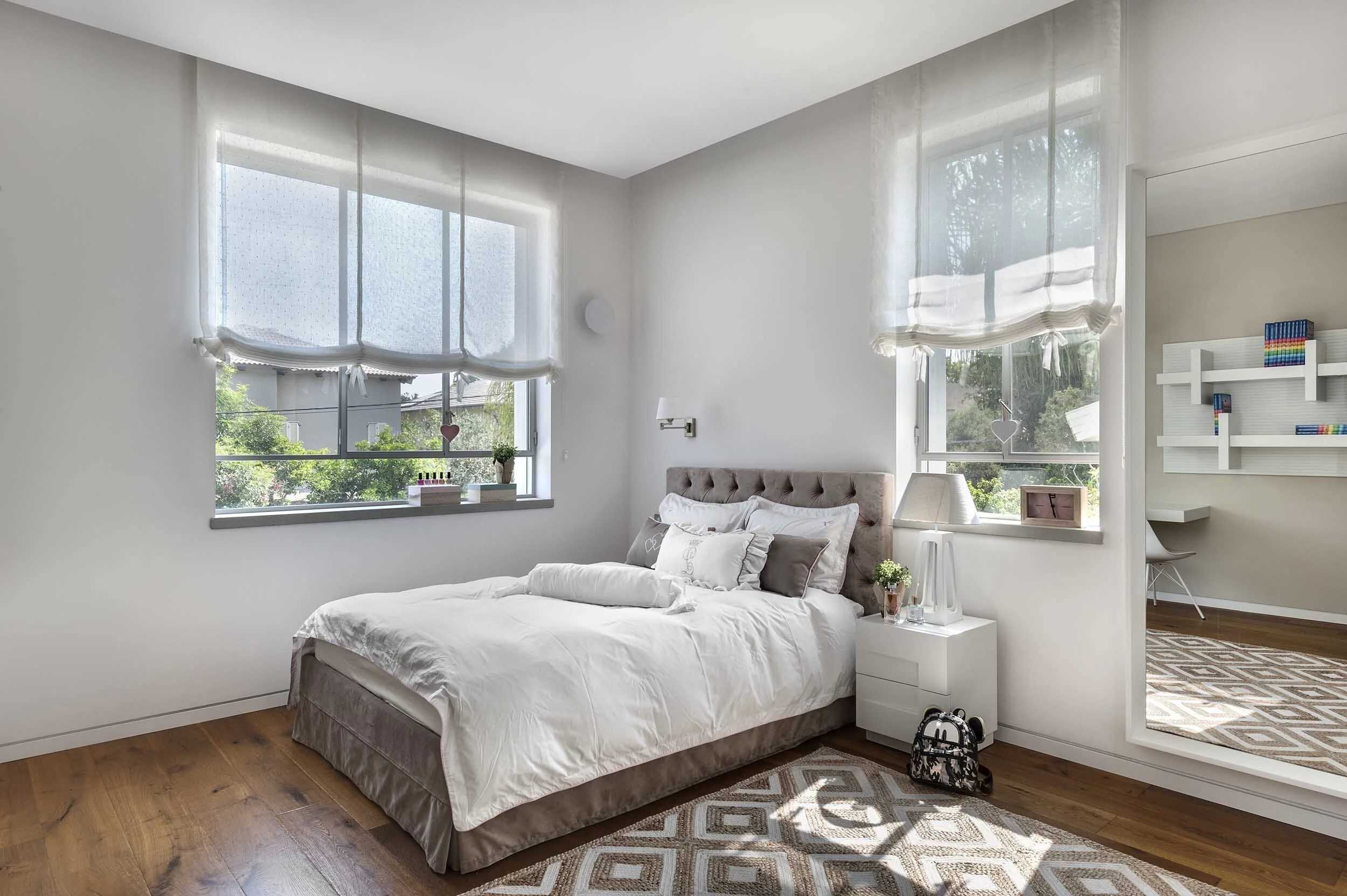 _DSC1351AAA copy.jpg