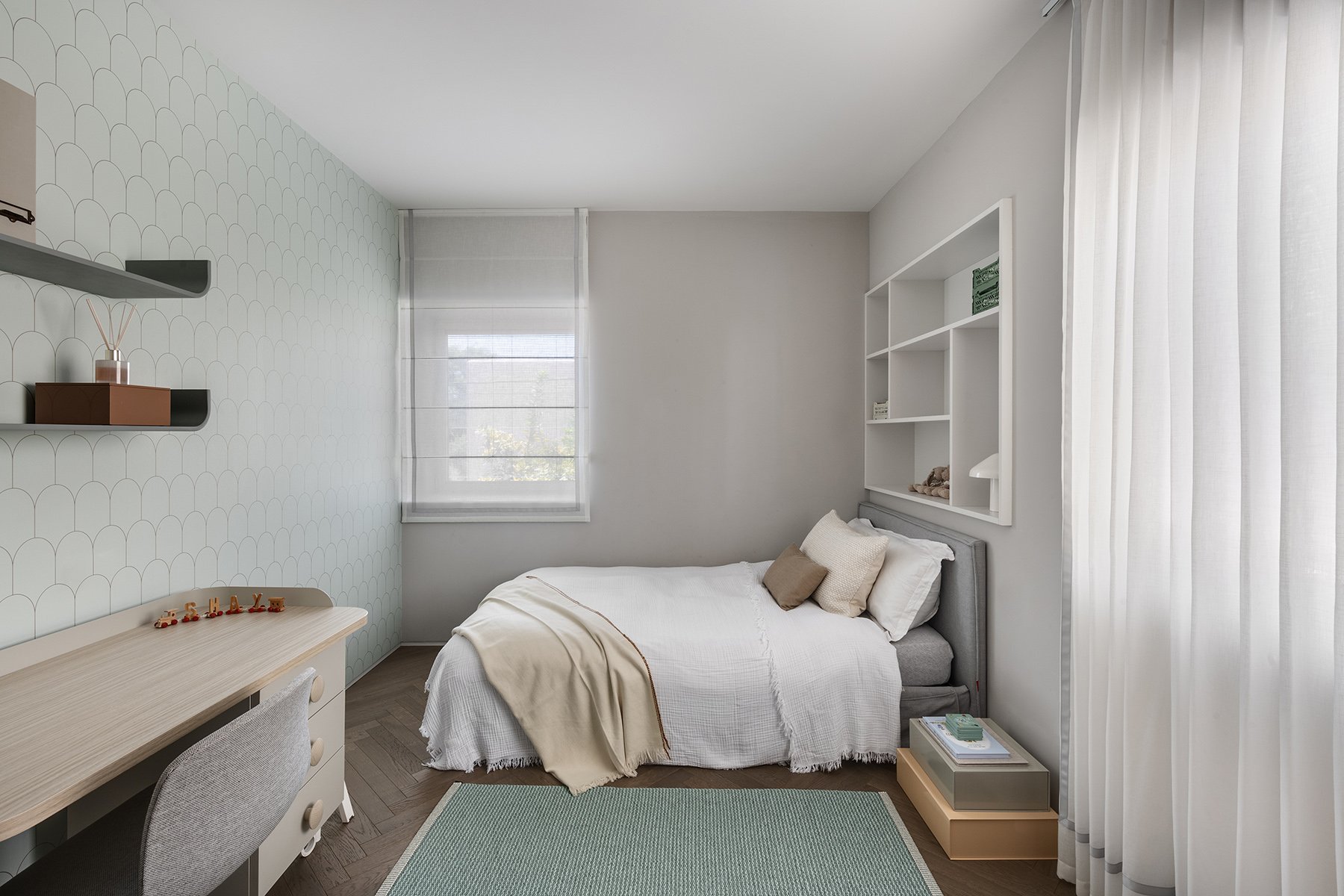 850_4183AAA copy_small.jpg