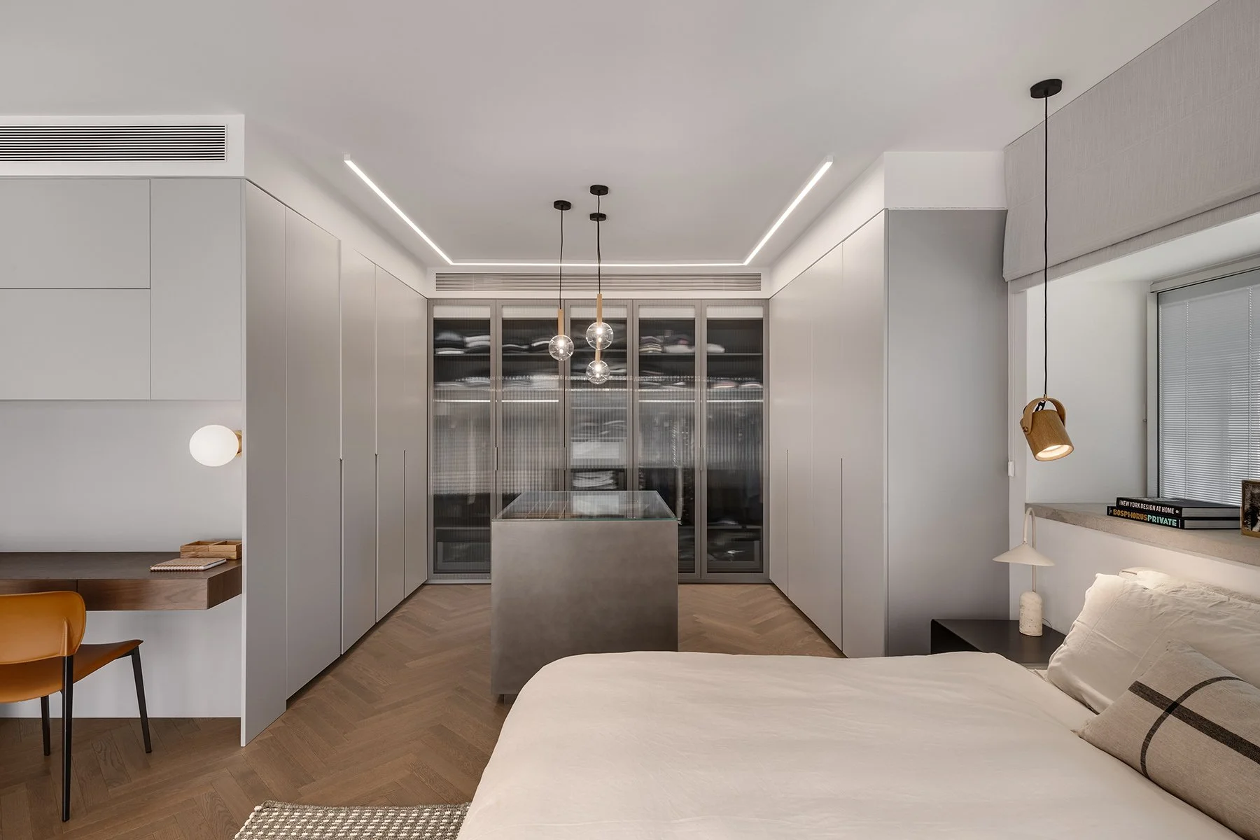 850_4153AAA copy_small.jpg