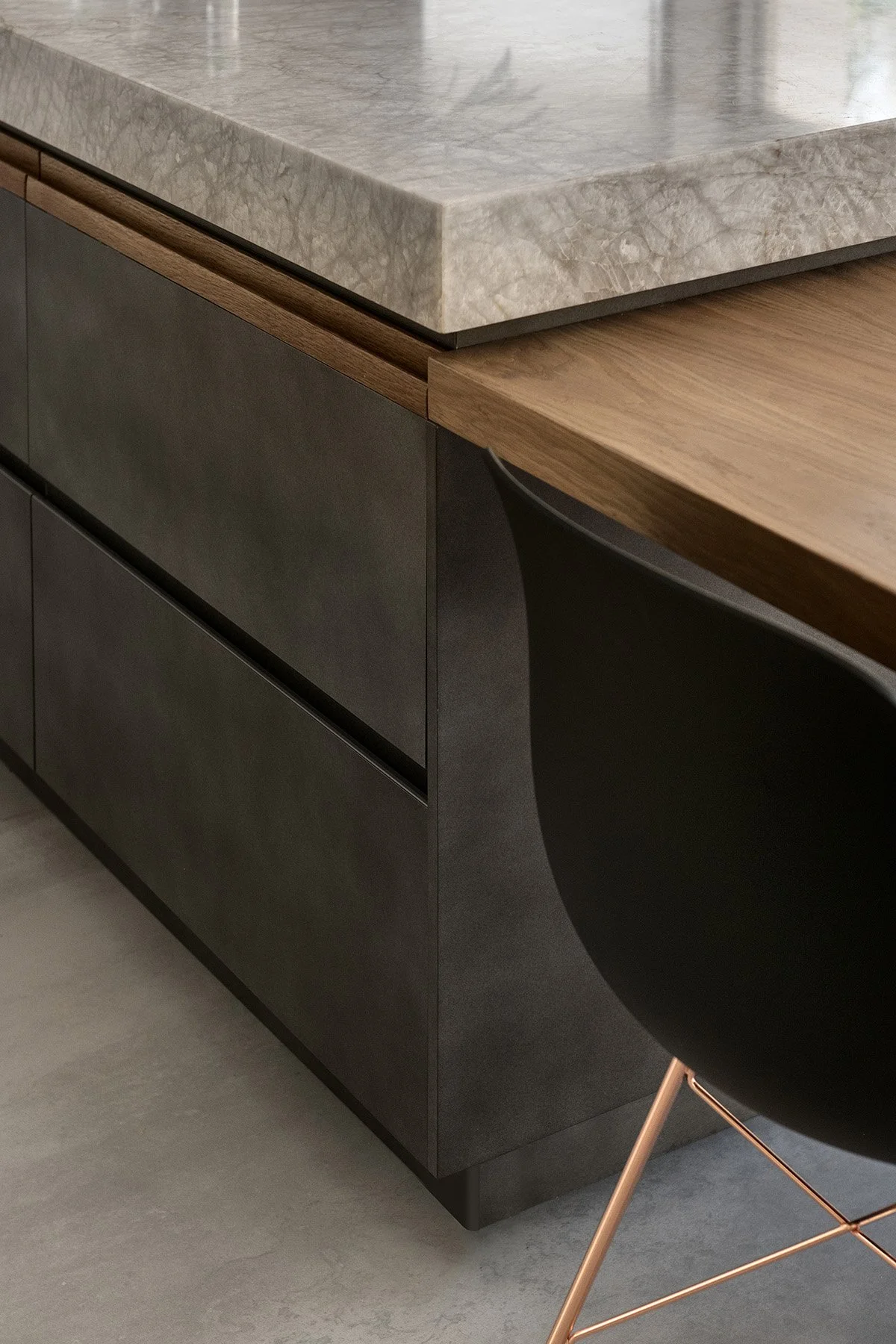 850_4096AAA copy_small.jpg