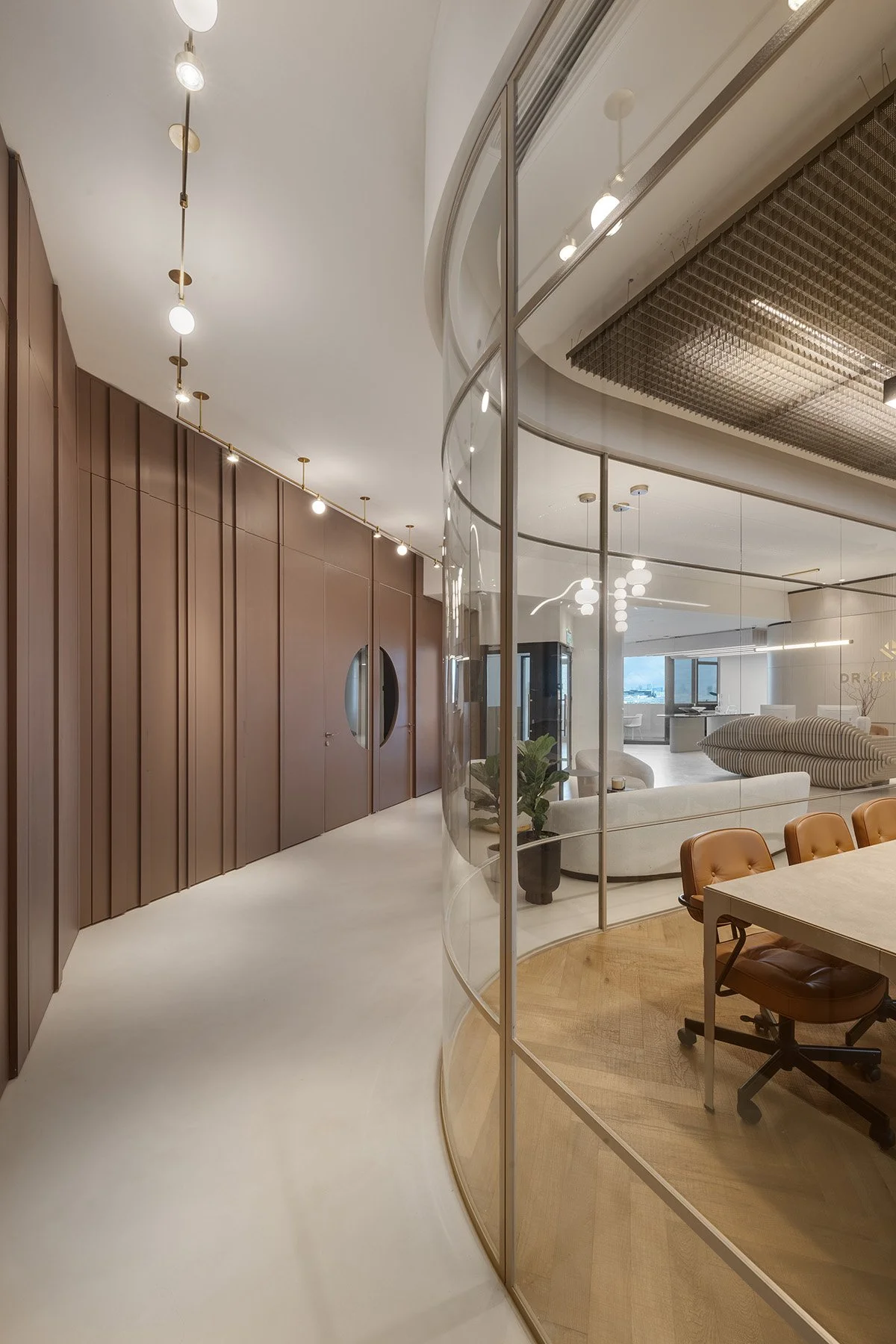 850_9750AAA copy.jpg