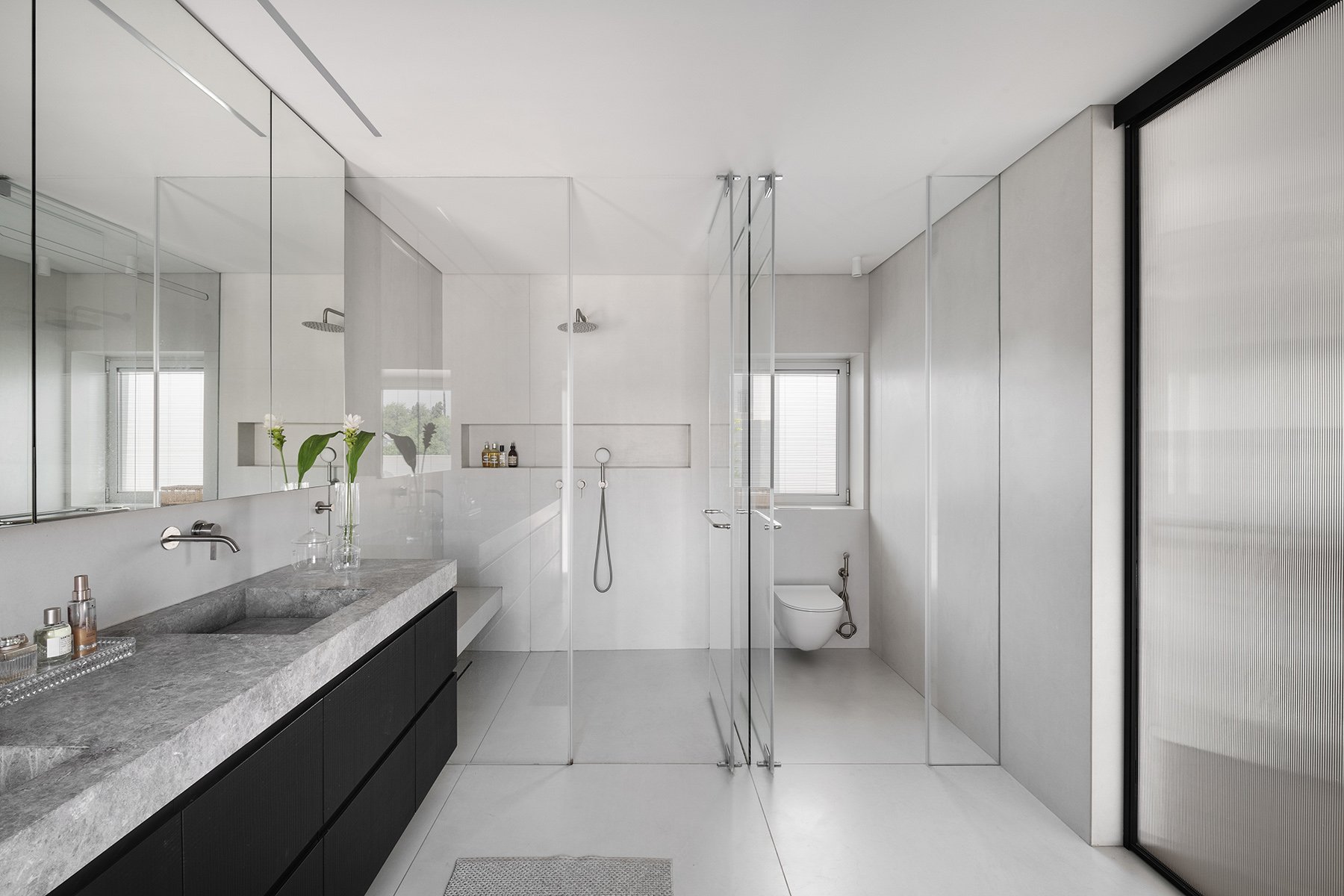 850_4122AAA copy_small.jpg