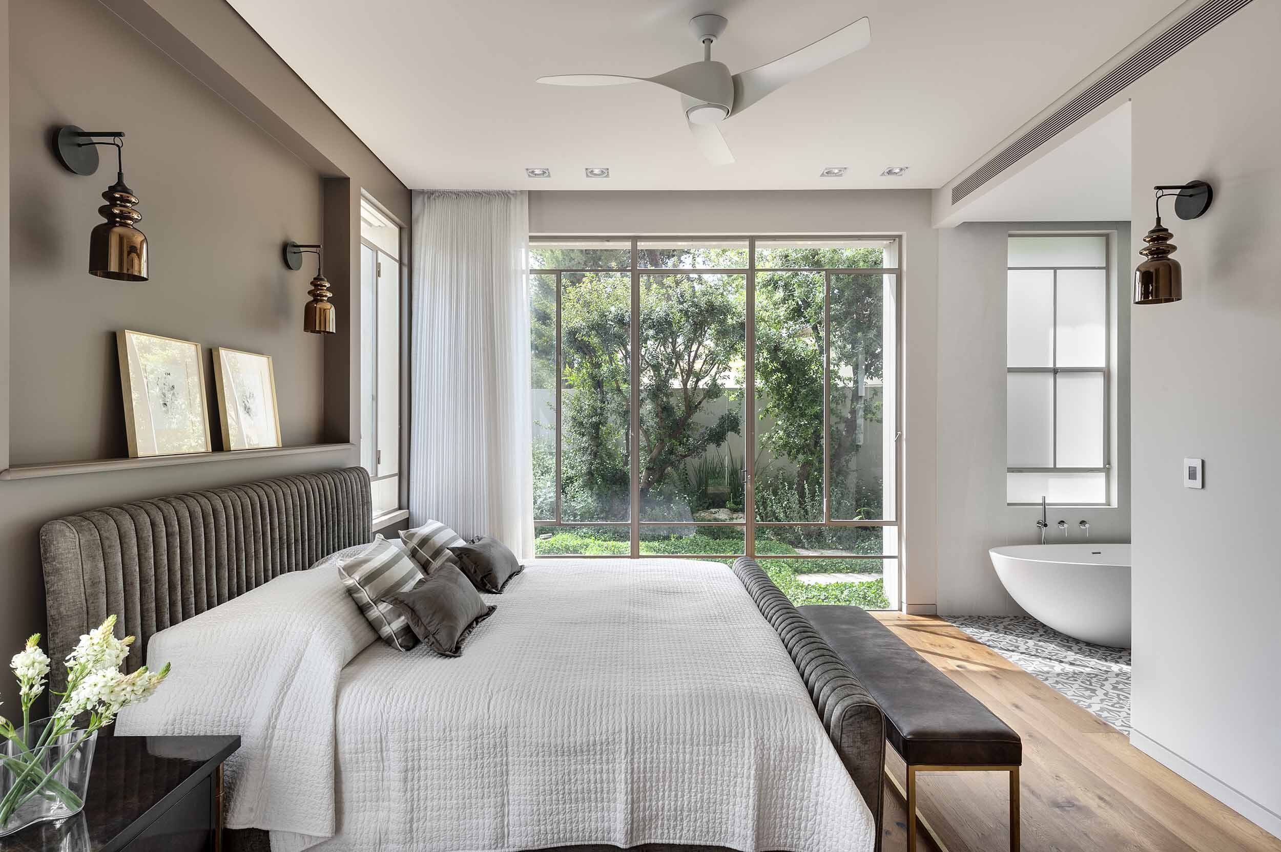 _DSC3843AAA copy.jpg