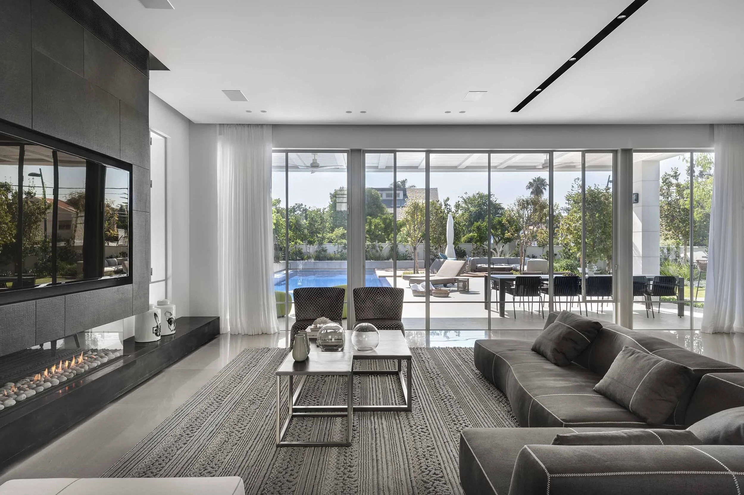 _DSC1570AAA copy.jpg