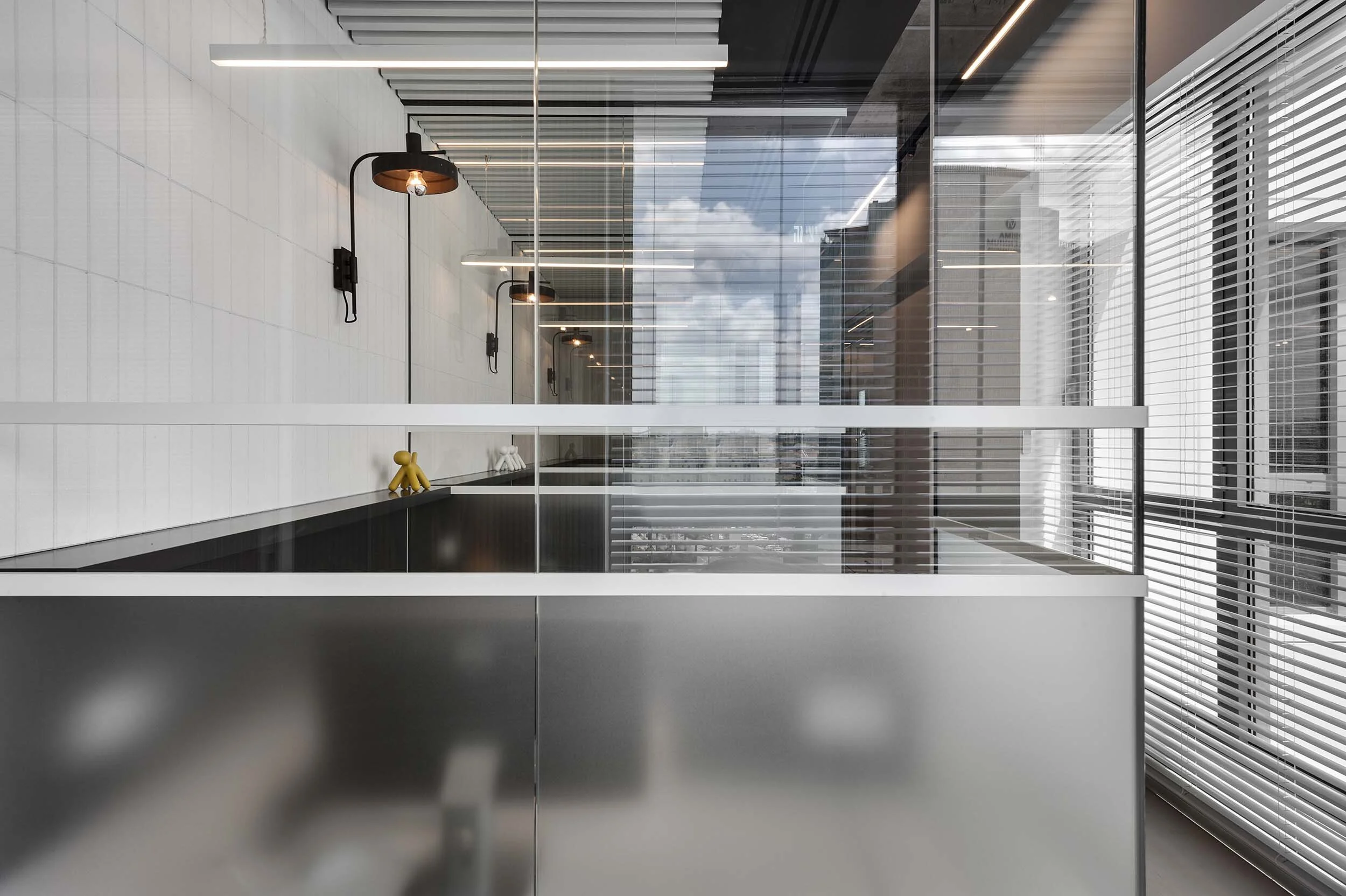 _DSC2402AAA copy.jpg