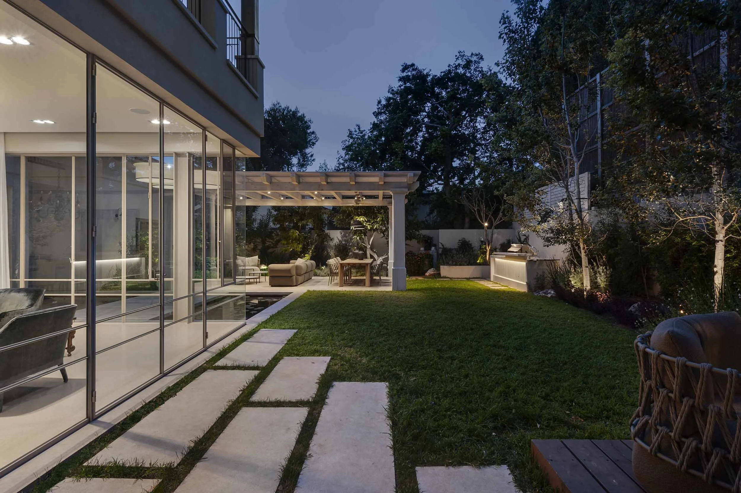 _DSC4012AAA copy.jpg