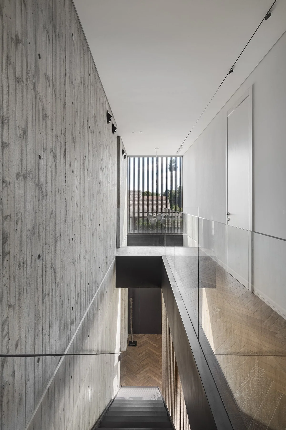 850_3528AAA copy-s.jpg