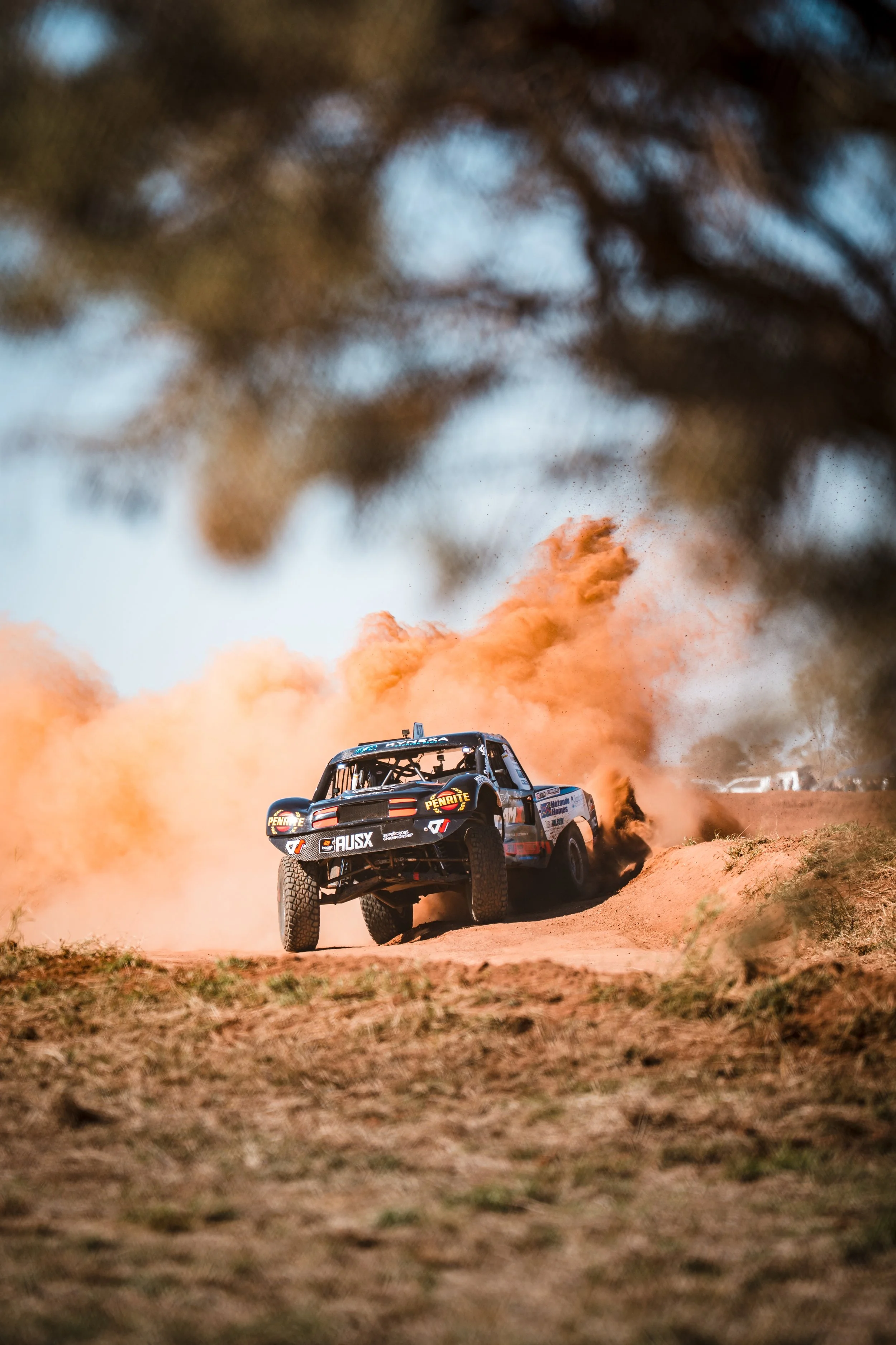 Custom_Lithium_Finke_Desert_Race_Adventure_Photography_012.jpg