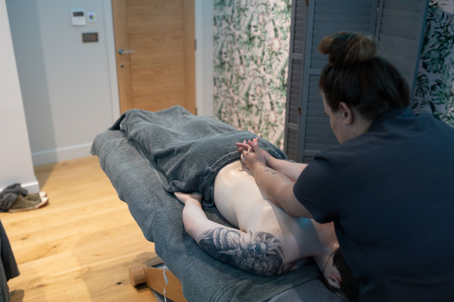 Massage treatment at Thrive Beauty