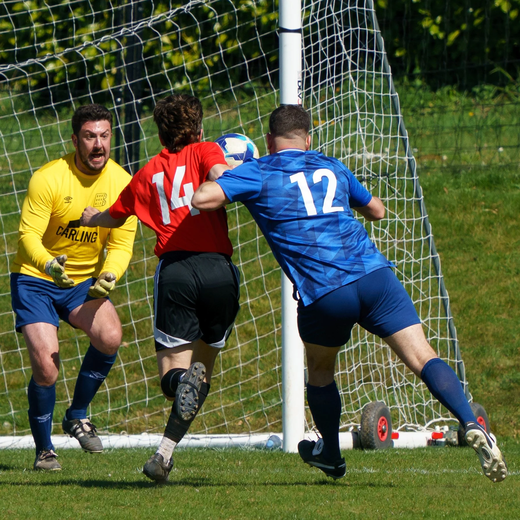 RR_20250406_The_Oak_FC_v_Brookvale_Utd_05181.jpg