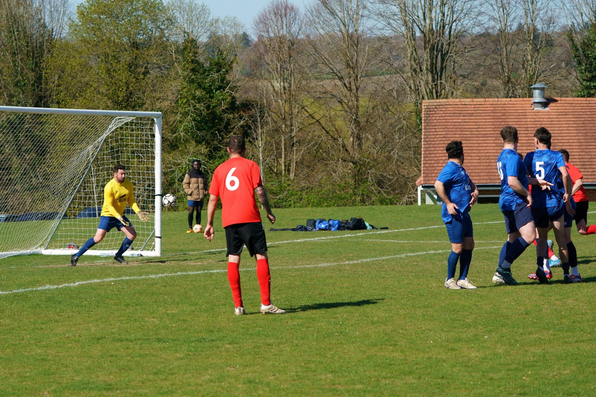 RR_20250406_The_Oak_FC_v_Brookvale_Utd_01873.jpg