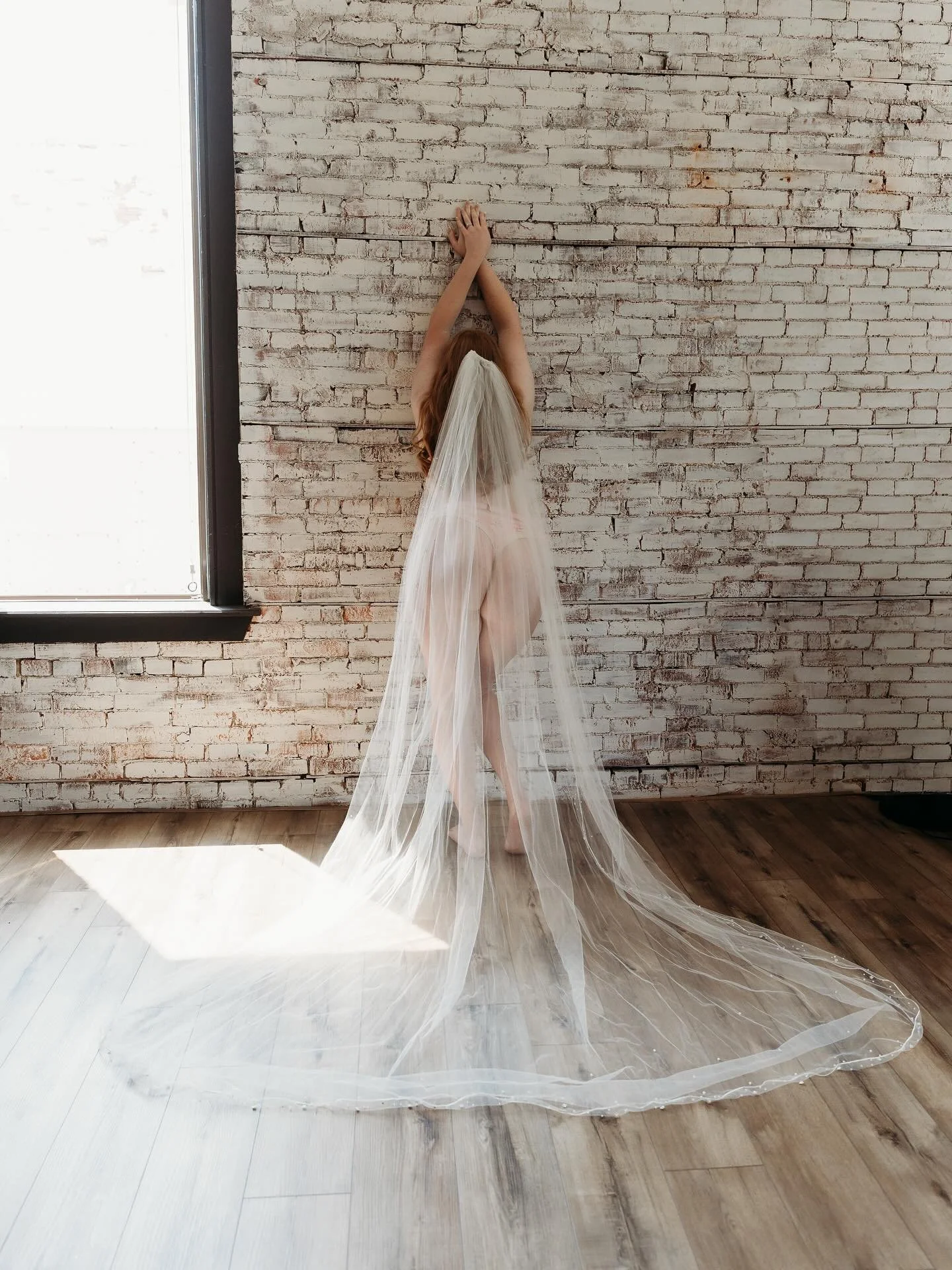 Where all my #brides that are getting ready for wedding szn! We&rsquo;re ready!!! #bridal #bohobride #wedding #weddinginspiration #weddingboudoir #cle #ohio #ohiobride #ohioweddings