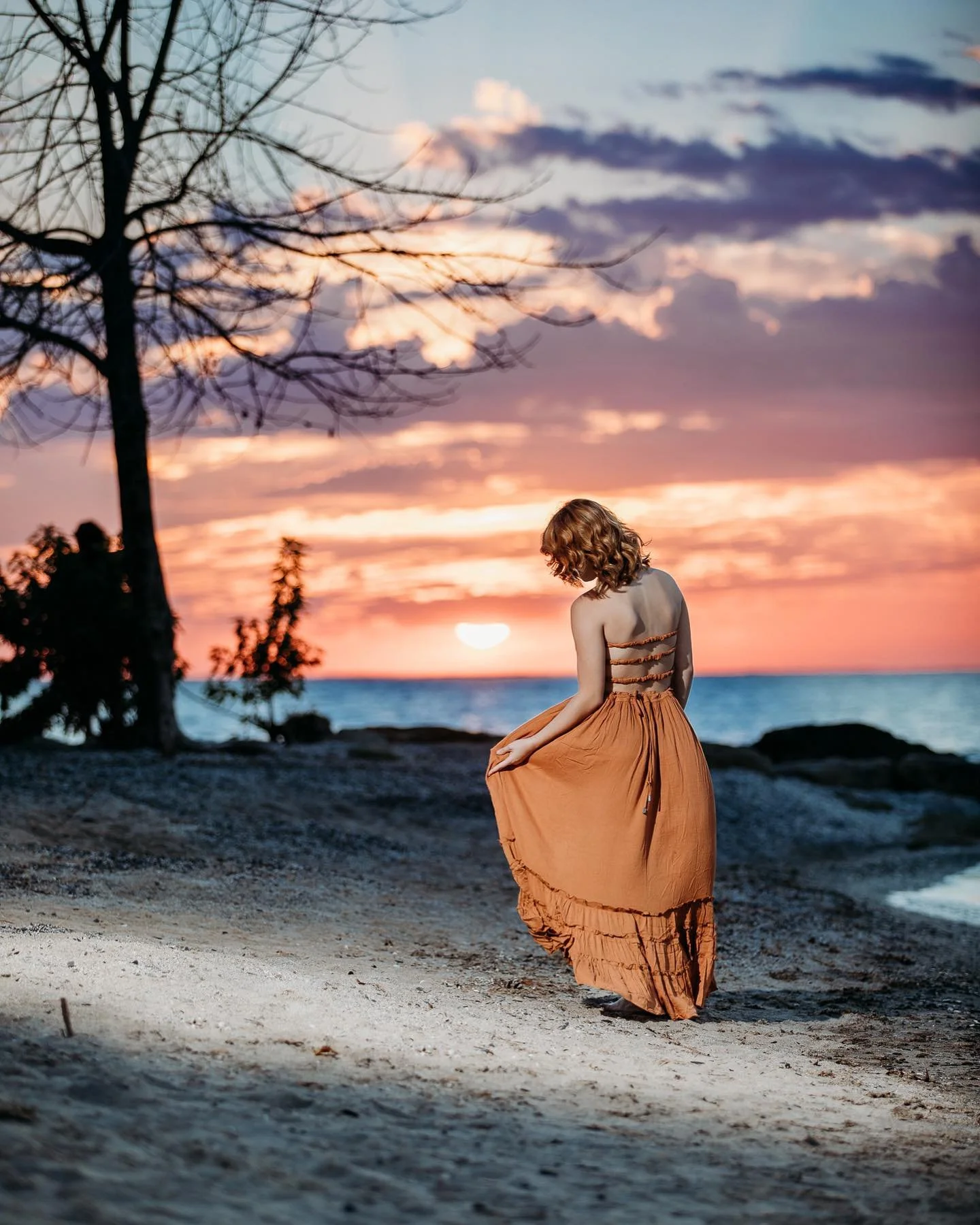 Sometimes you need to just take a deep breath and dance on the beach under the sunset  #classof23 

#seniorpictures #sunset #beach #ohio #greatlakes