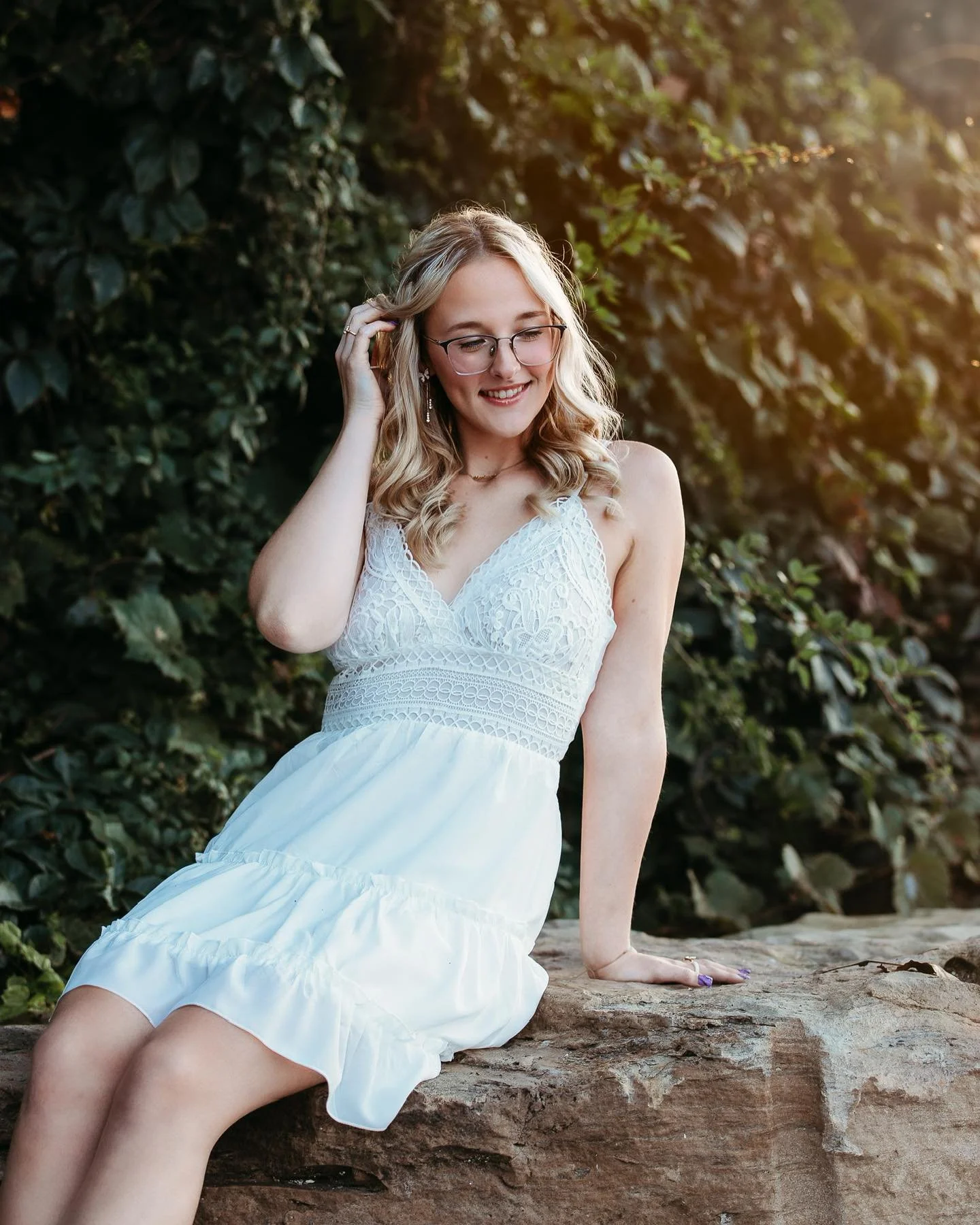 As the cold weather settles in, let's enjoy the beach again.  a sneak peek of @sabrina.stawicki 's senior pics :)

#senior #seniorpictures #classof2023 #senior #seniorphotos #seniorportraits #byouseniors #senioryear #senior24 #seniorgirl #seniorgirls