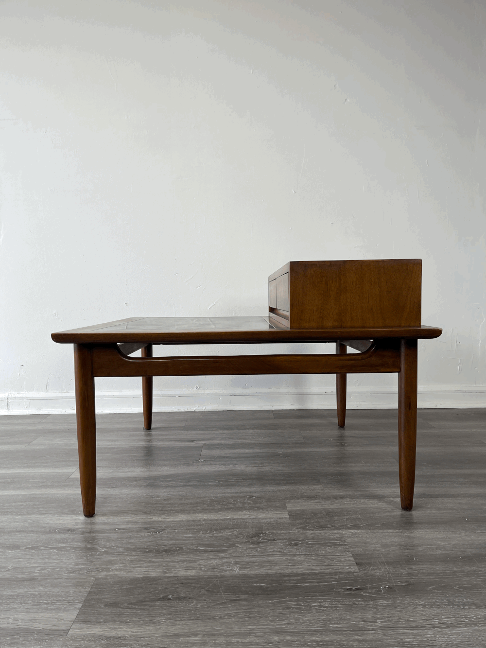 American of Martinsville end table — Mid Mod Collective