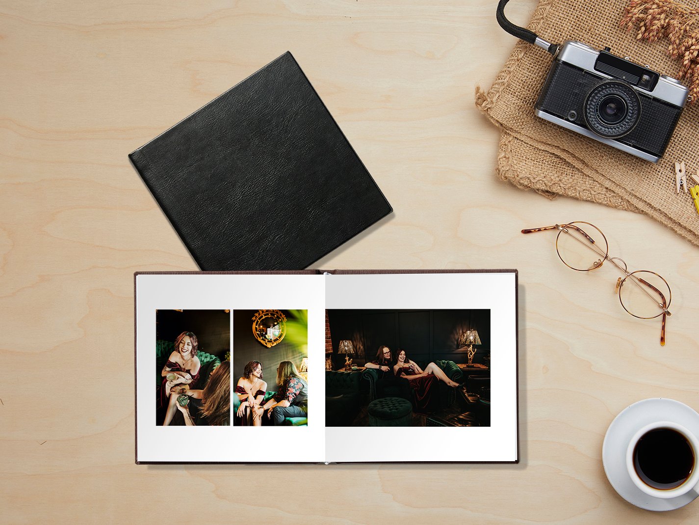 MOCKUP-Layflat_Photo_Book_Leatherette_3 copy.jpg