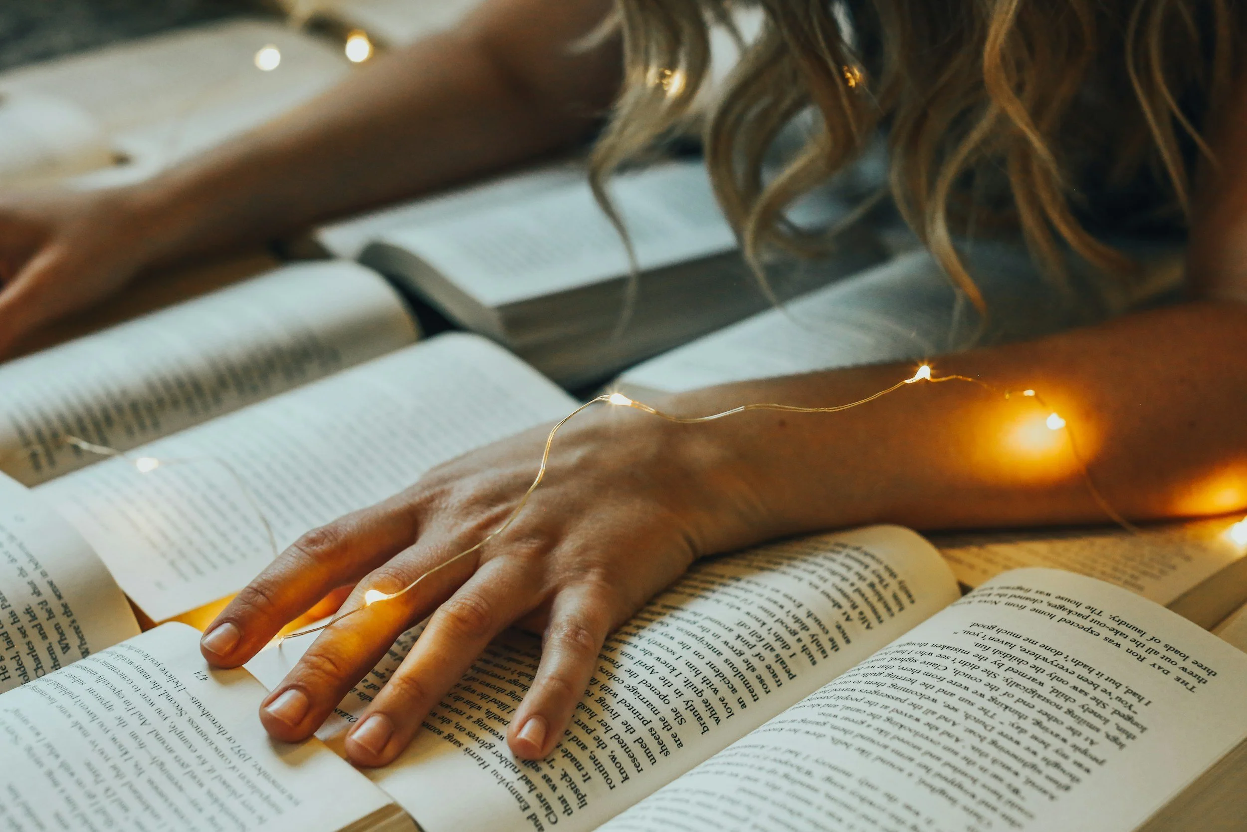   The Upcoming Fiction Revolution, Linda Leaves &nbsp;- Alan Wolk 