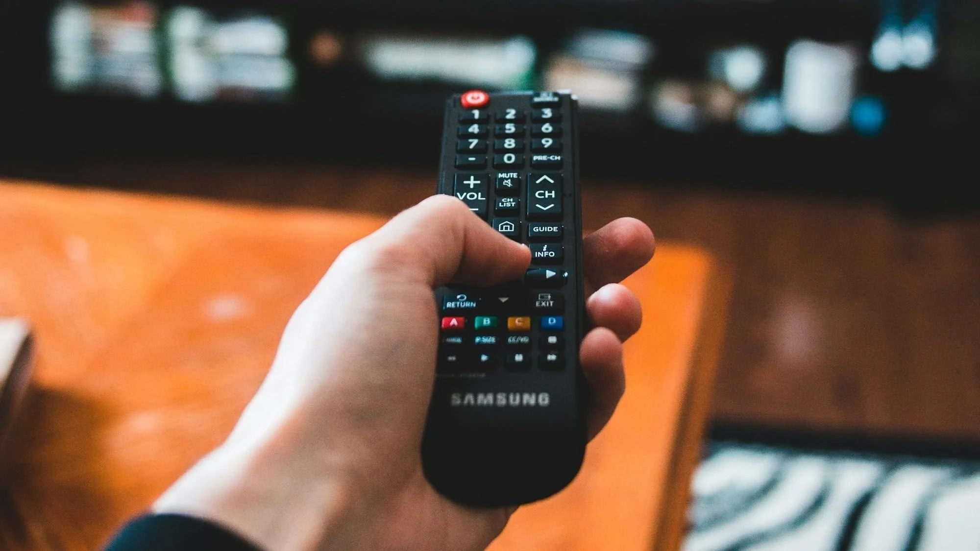   What Do Avid NFL Audiences Watch In The Offseason?  -  John Cassillo  