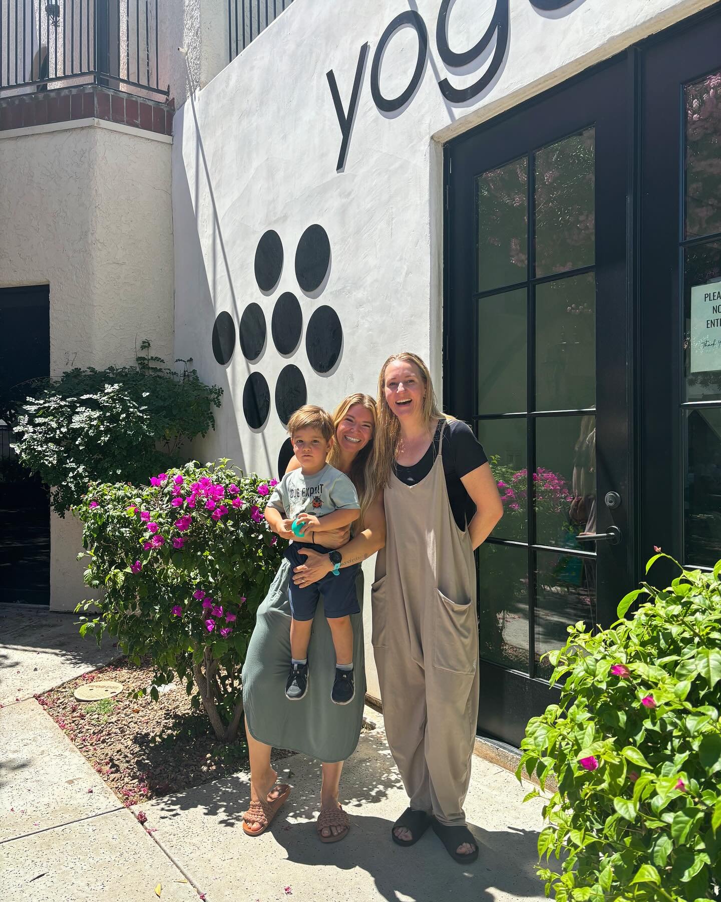 Happy Mother&rsquo;s Day to all the YPT moms out there!! 💙🫶 also happy 200hr certificate &ldquo;gotcha&rdquo; day to Julie (right) ✨ We hope you all are having an amazing Sunday; let&rsquo;s have a great week on the mat! 

#yogapodtucson #tucsonyog