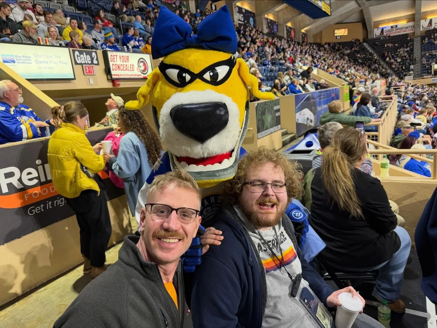 It was Masterpiece Alliance Night at the @railyarddawgs - 60 awesome friends cheered the Dawgs to a massive victory!!!