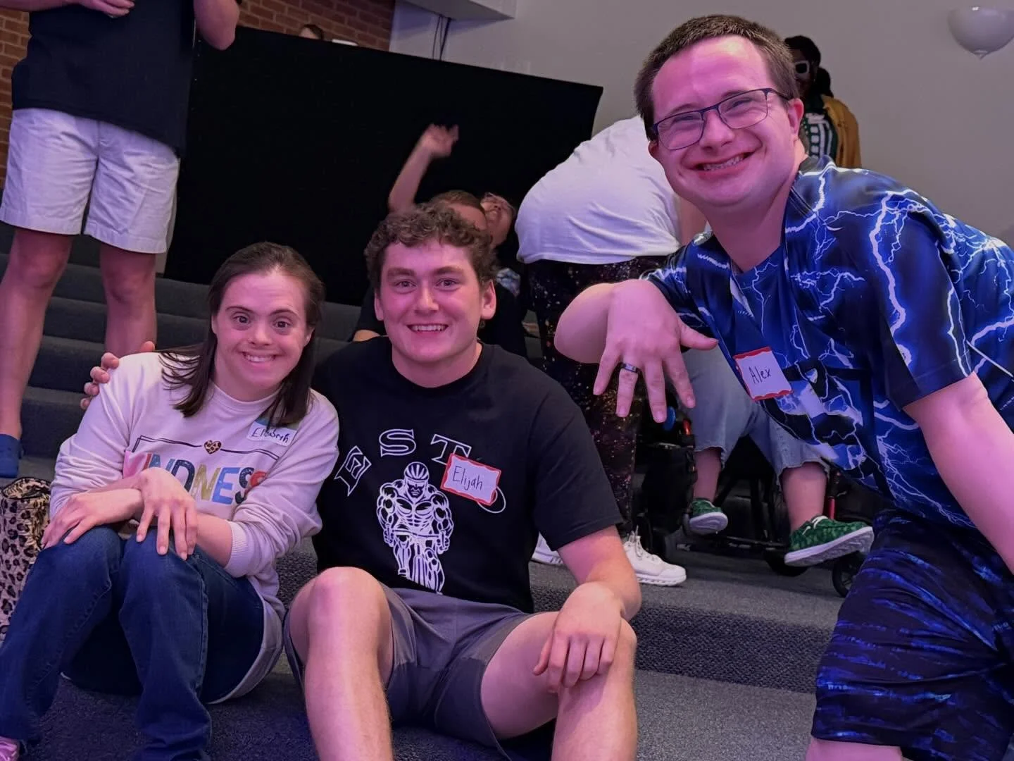 Karaoke, pizza, games, and hanging out with our cyclist friends from @estovir_blueridgetour - WHAT A NIGHT!!
#WhoAreWe? #GodsMasterpiece!