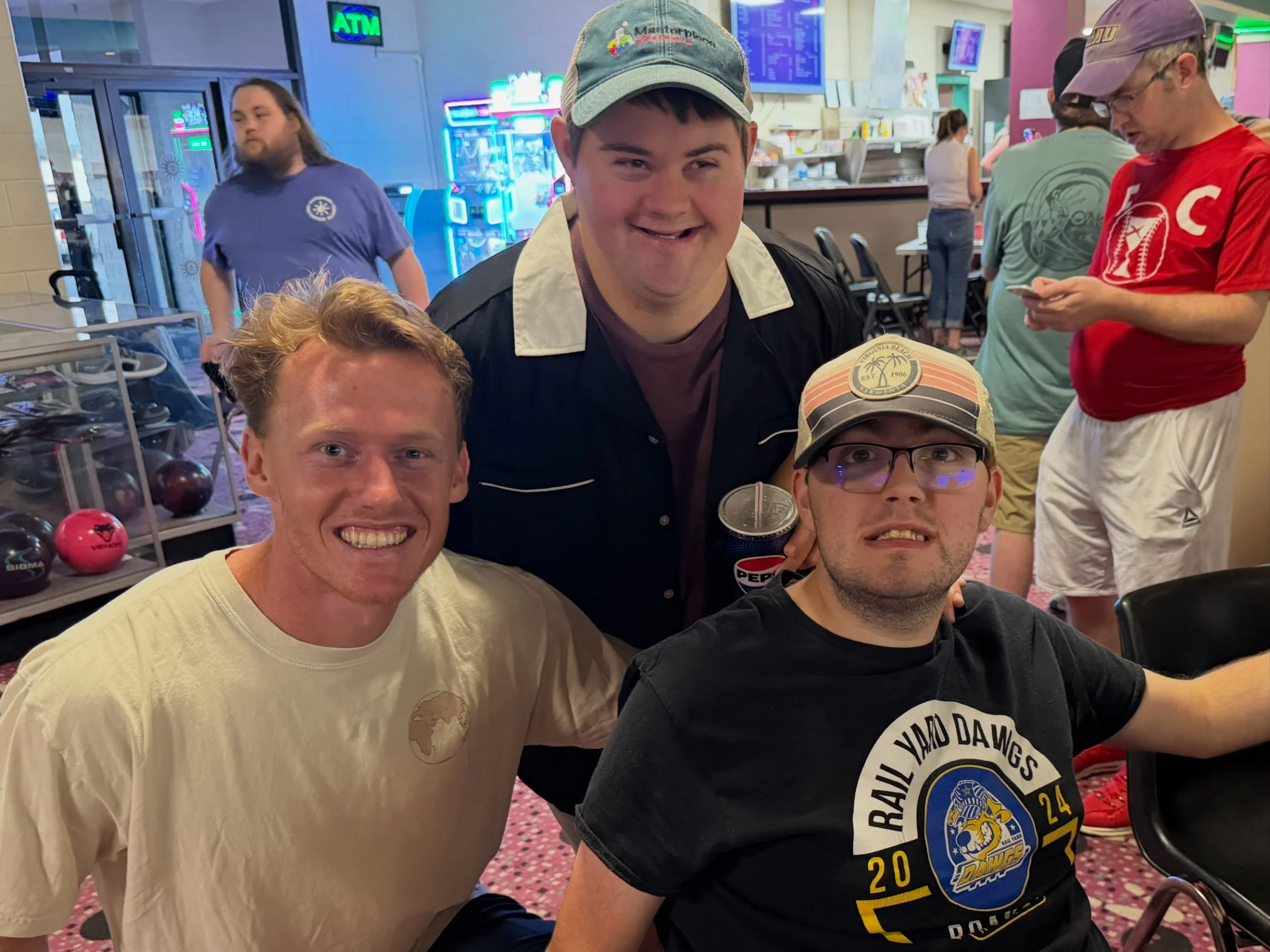 Our amazing community took over Lee Hi Lanes for an EPIC night of bowling and friendship!!!
HBD to Josh and Tanner!