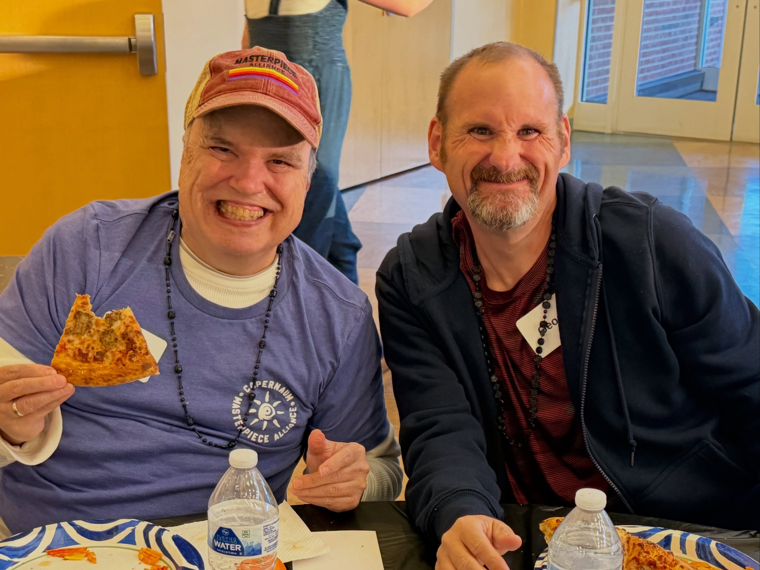 Nothing but smiles at tonight&rsquo;s MA Club! 
Thank you @hopetreefs for hosting and @basilicaofstandrewroanoke for serving us!
