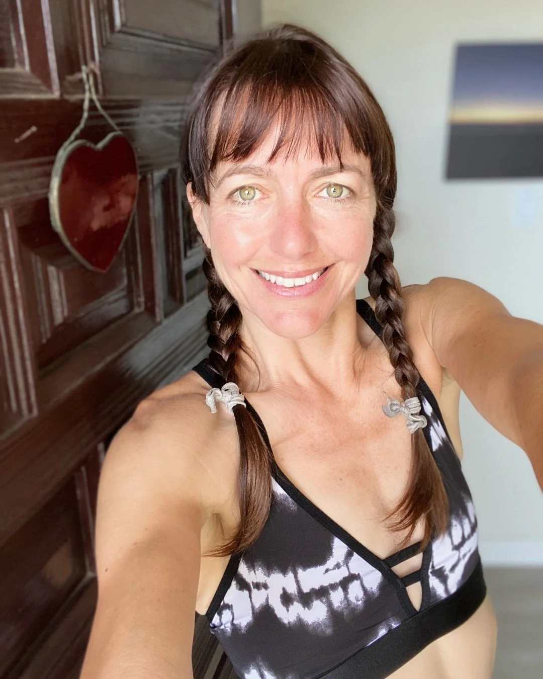 Happy birthday to our girl Julie 🥳

You know her &mdash; always bringing good vibes, killer energy, and the biggest smile to every class. We seriously couldn&rsquo;t imagine the Firehouse fam without her.

Drop a 🎂 or a 💕 in the comments and help 