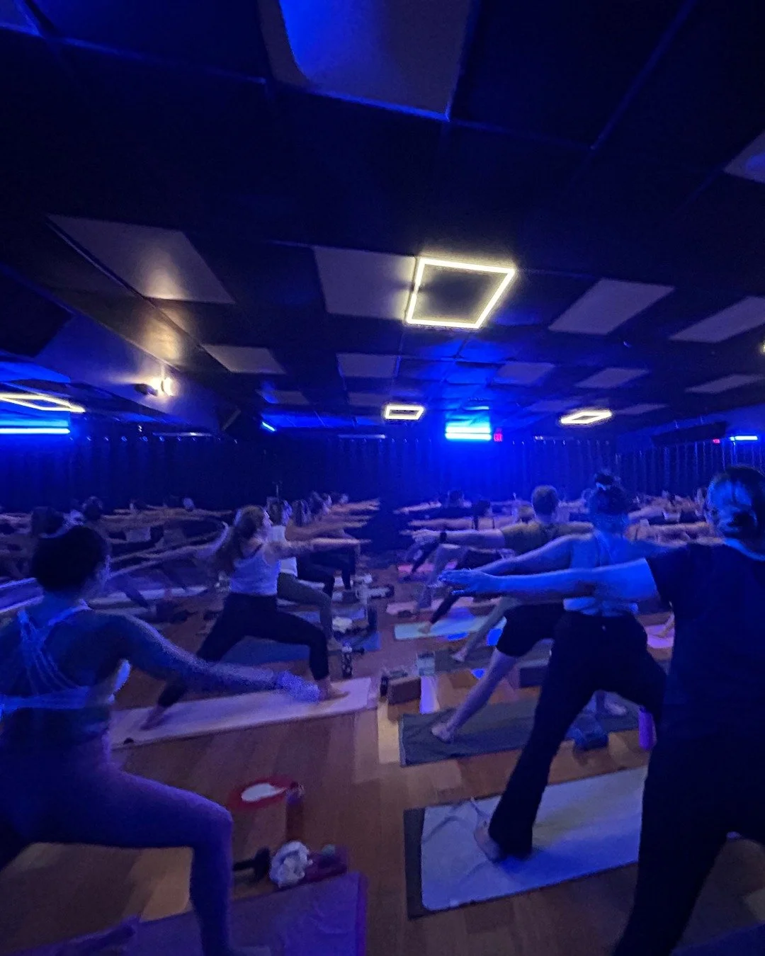 Lift heavy? Add yoga.

Time in the weight room builds strength. Time on the mat helps your body use that strength better, recover faster, and stay consistent.

Here&rsquo;s how it supports your lifts:
🔥 Improves mobility &rarr; deeper squats, smooth