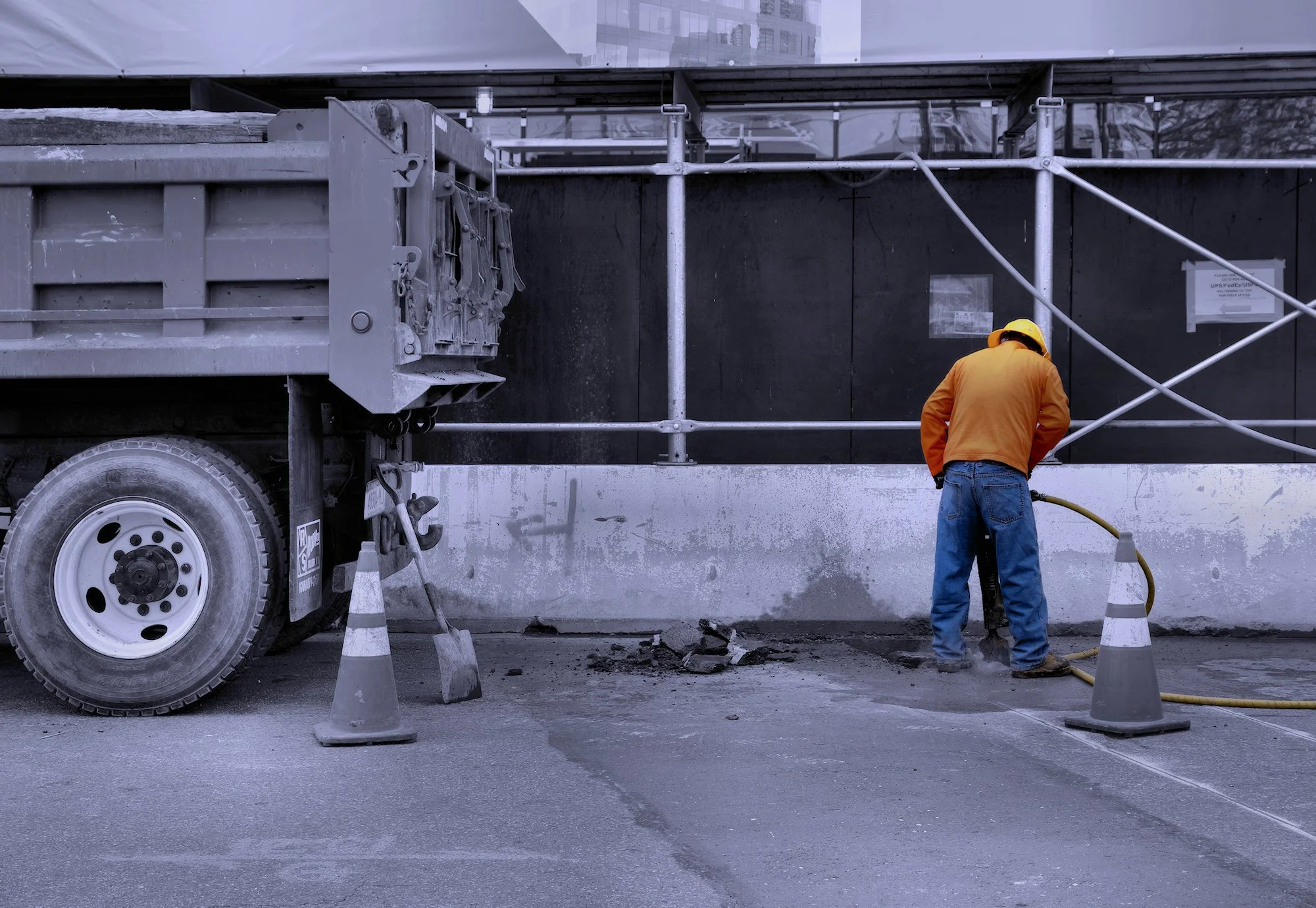 180305.A.02.Y.01 - Jackhammer and Truck