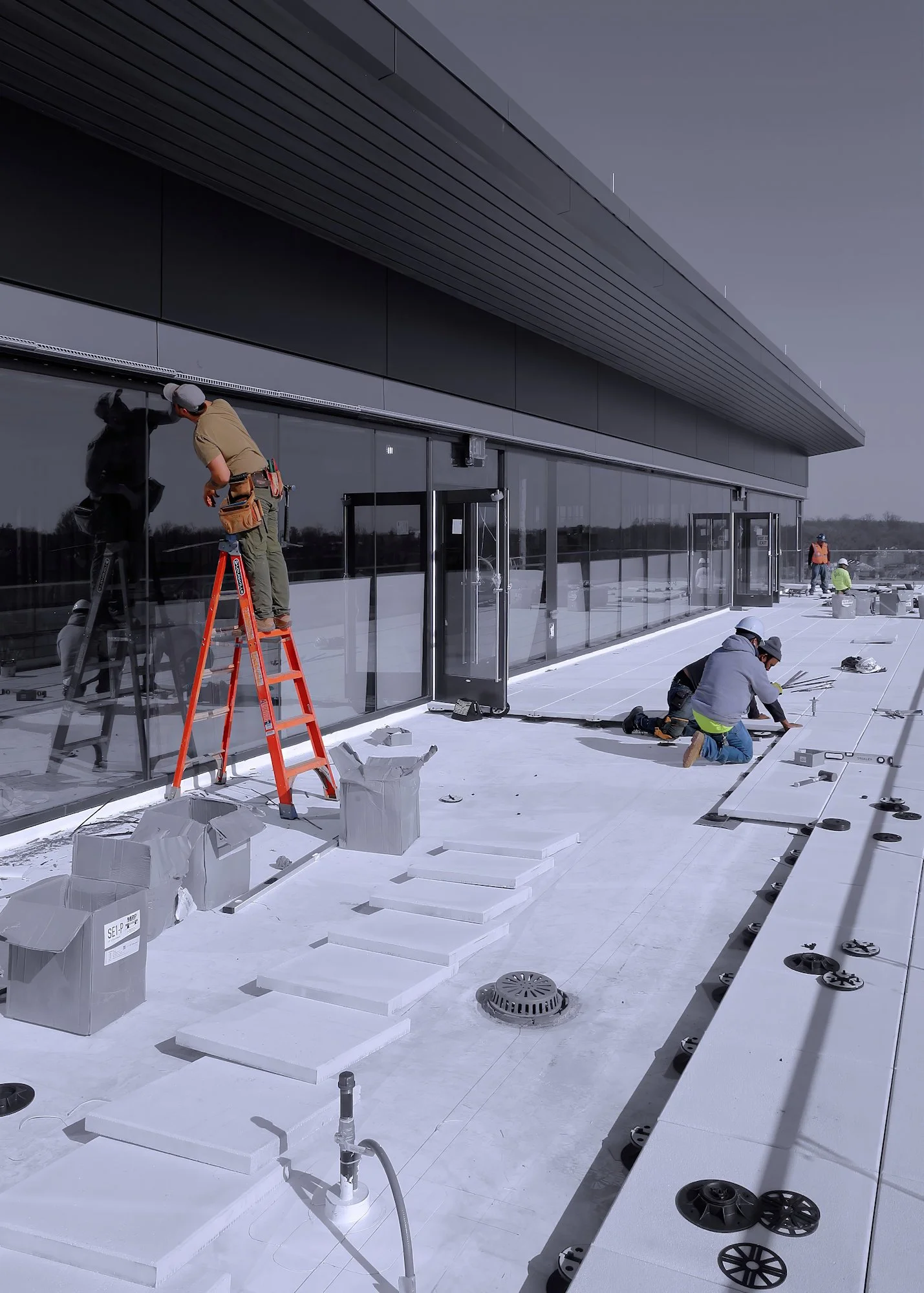 220302.B.10.Y.01 - Roof Concrete Paver Installation and Glass Sealant Installation