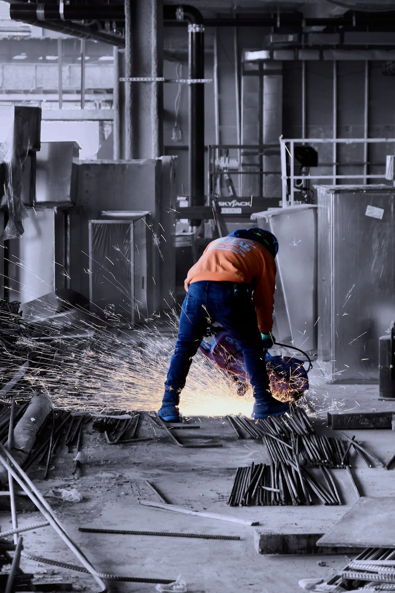 171204.A.02.Y.01 - Cutting Rebar with Circular Saw