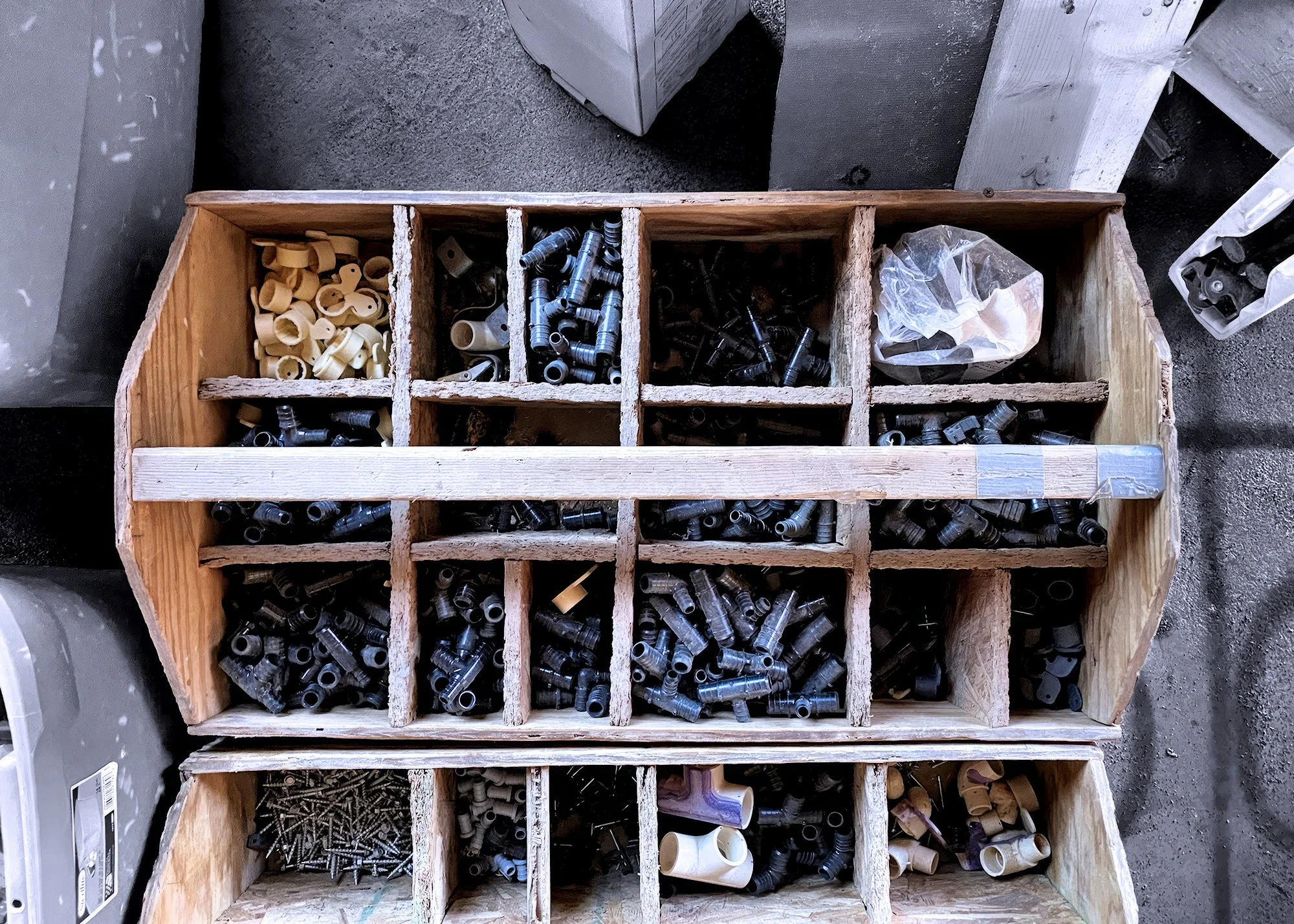 211118.B.09.N.02 - Connectors for Plastic Water Supply Tubing